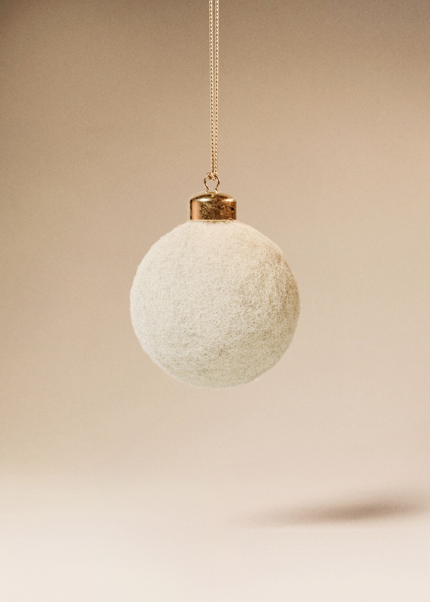 felt ball tree ornaments - General plane