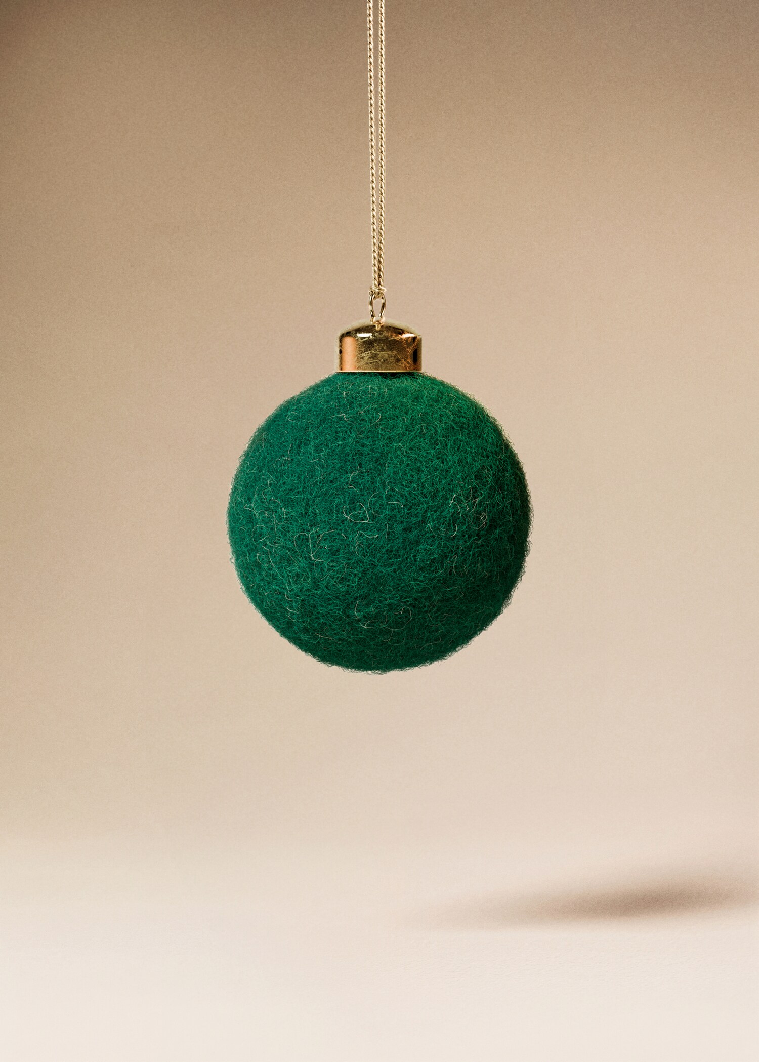 felt ball tree ornaments - General plane