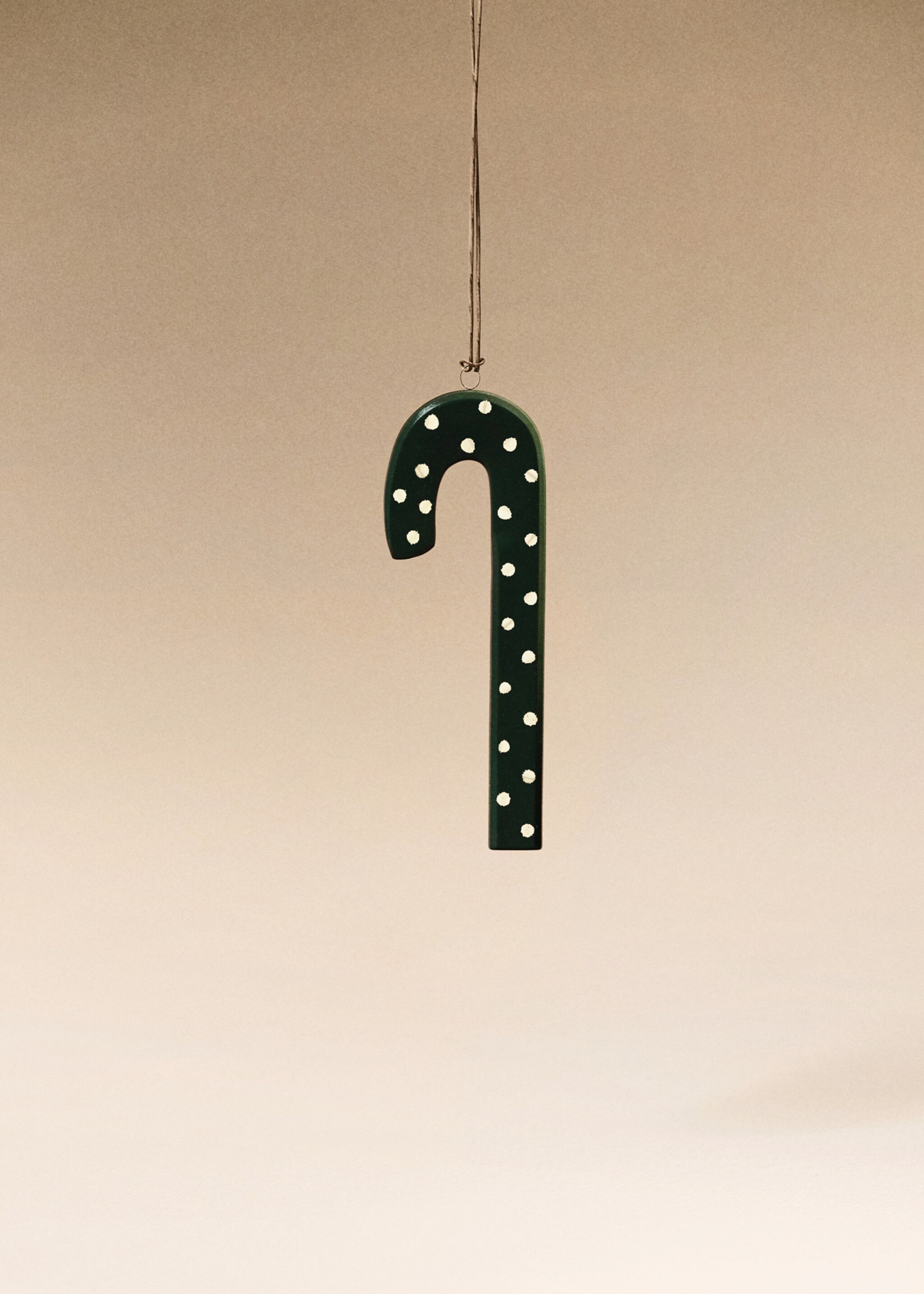 Caramel ornaments 100% wood - General plane, Green. Ref: 17008302-00.