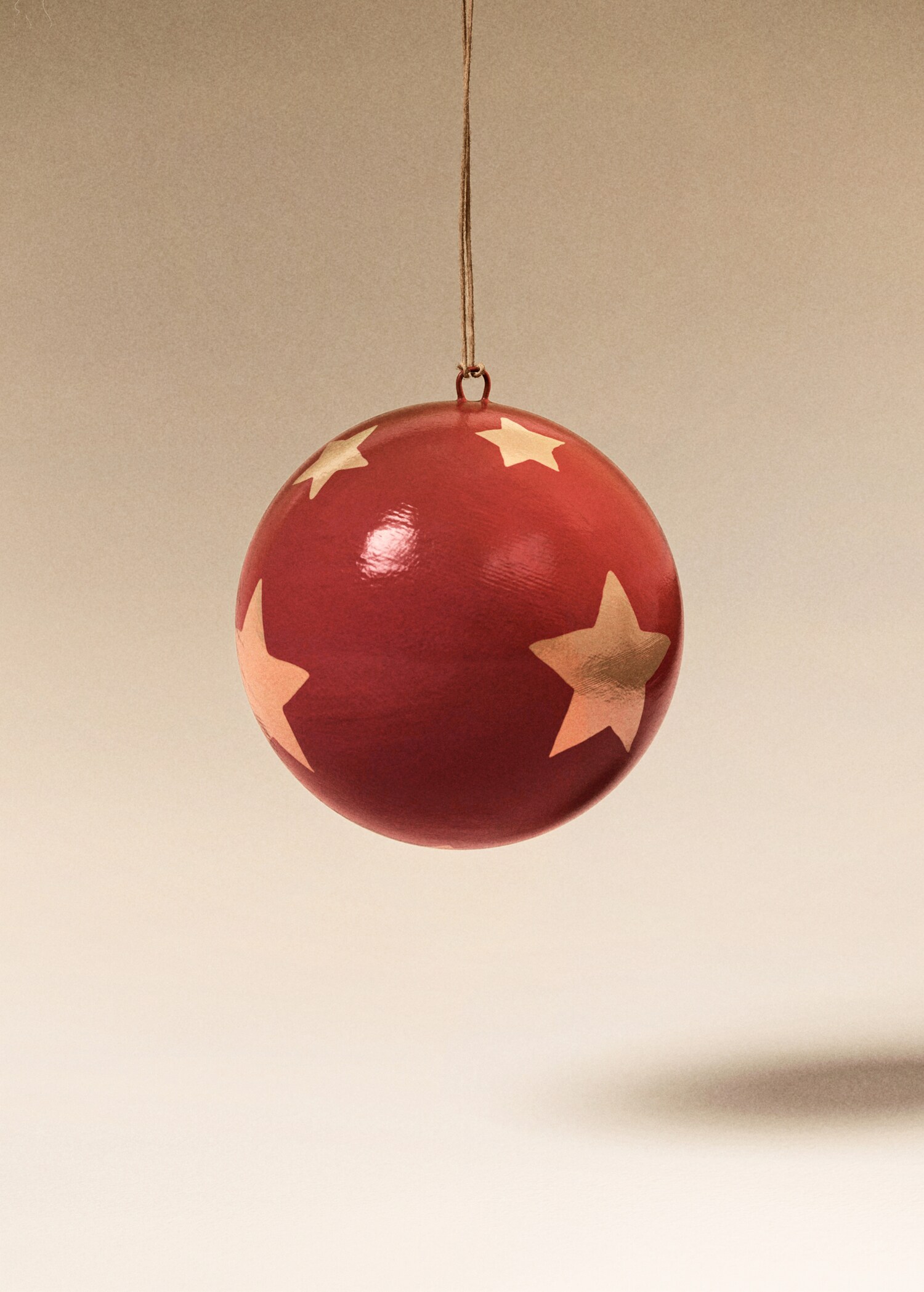 Papier-mâché ornaments - General plane