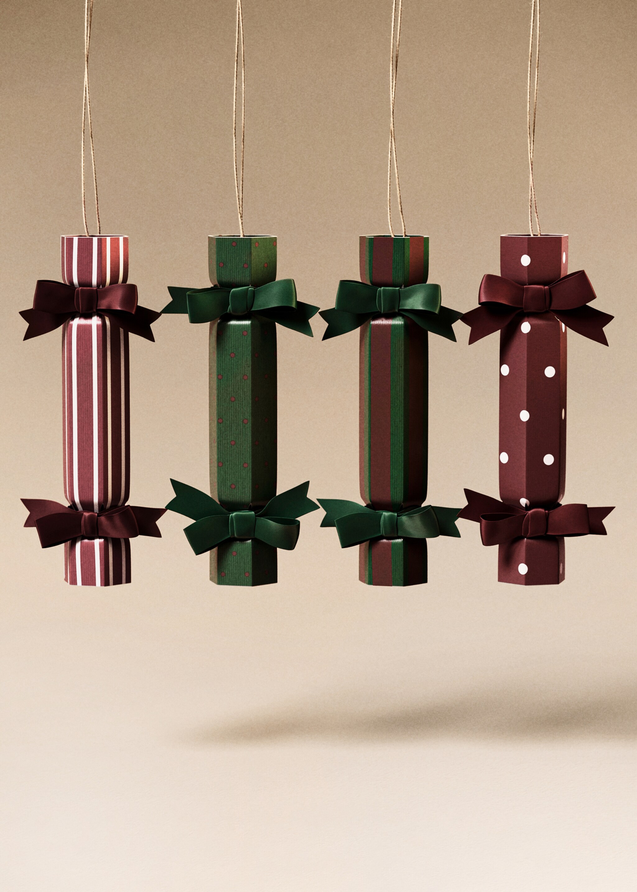 Kerstboomversiering in de vorm van knalbonbons - Overzichtstekening, Groen. Ref: 17008310-00.