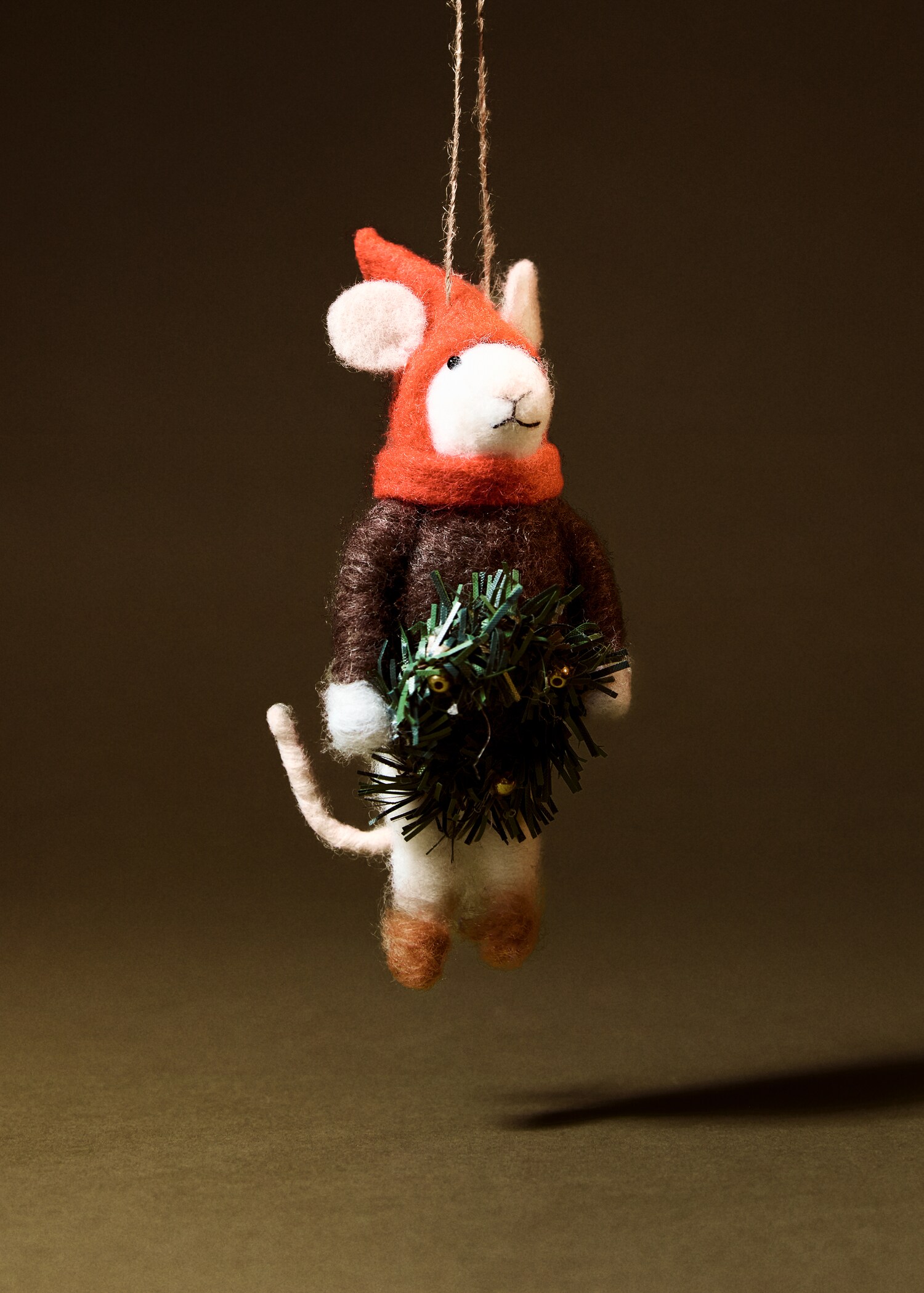Felt mouse decoration - General plane