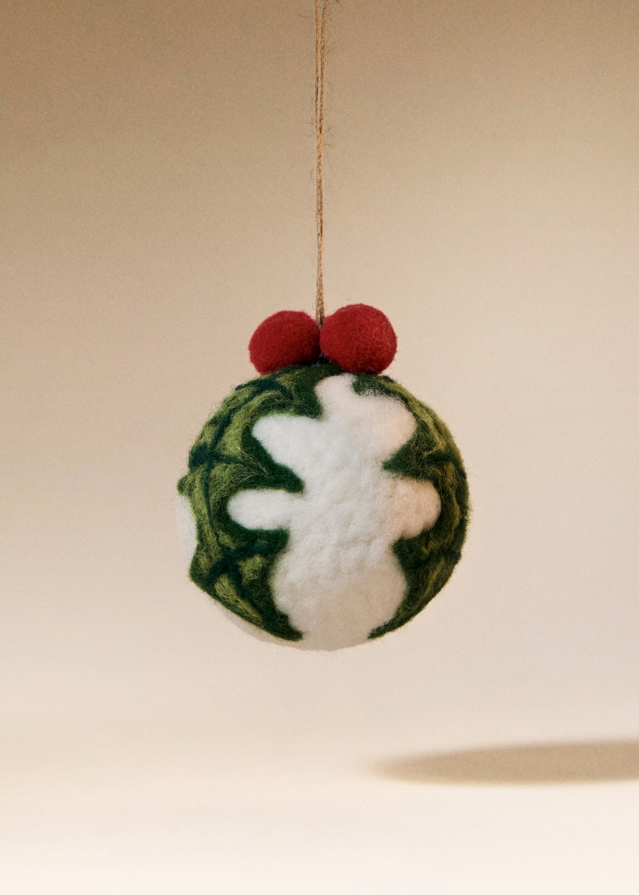 Felt tree ornaments - General plane, White. Ref: 17008325-00.