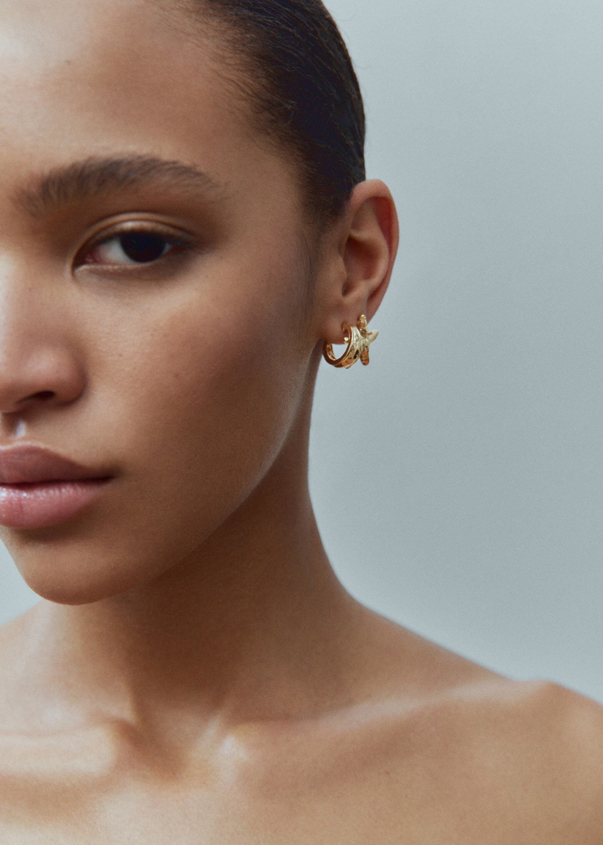 Set of combined textured earrings - General plane