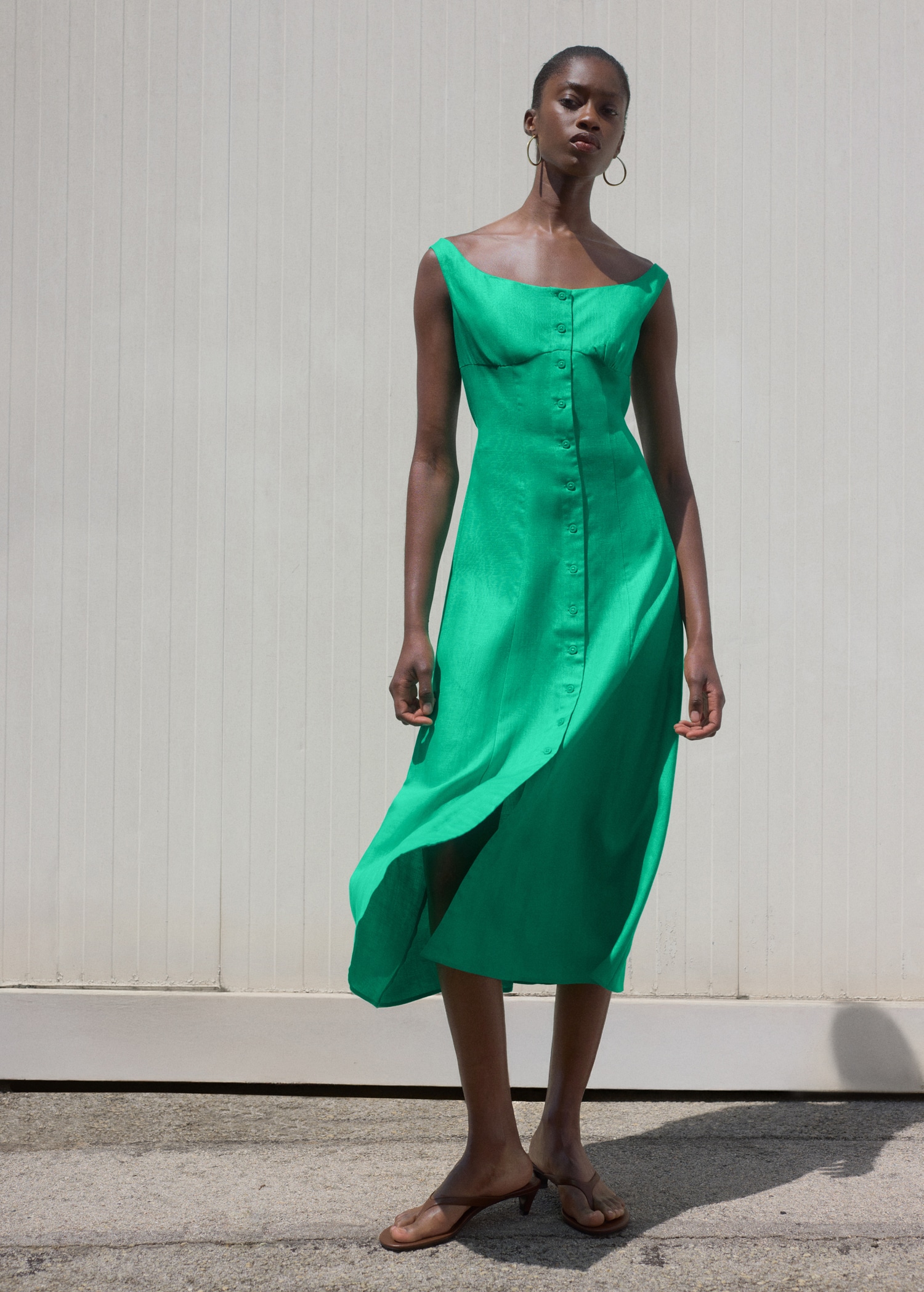 Linen-blend dress with buttons - General plane