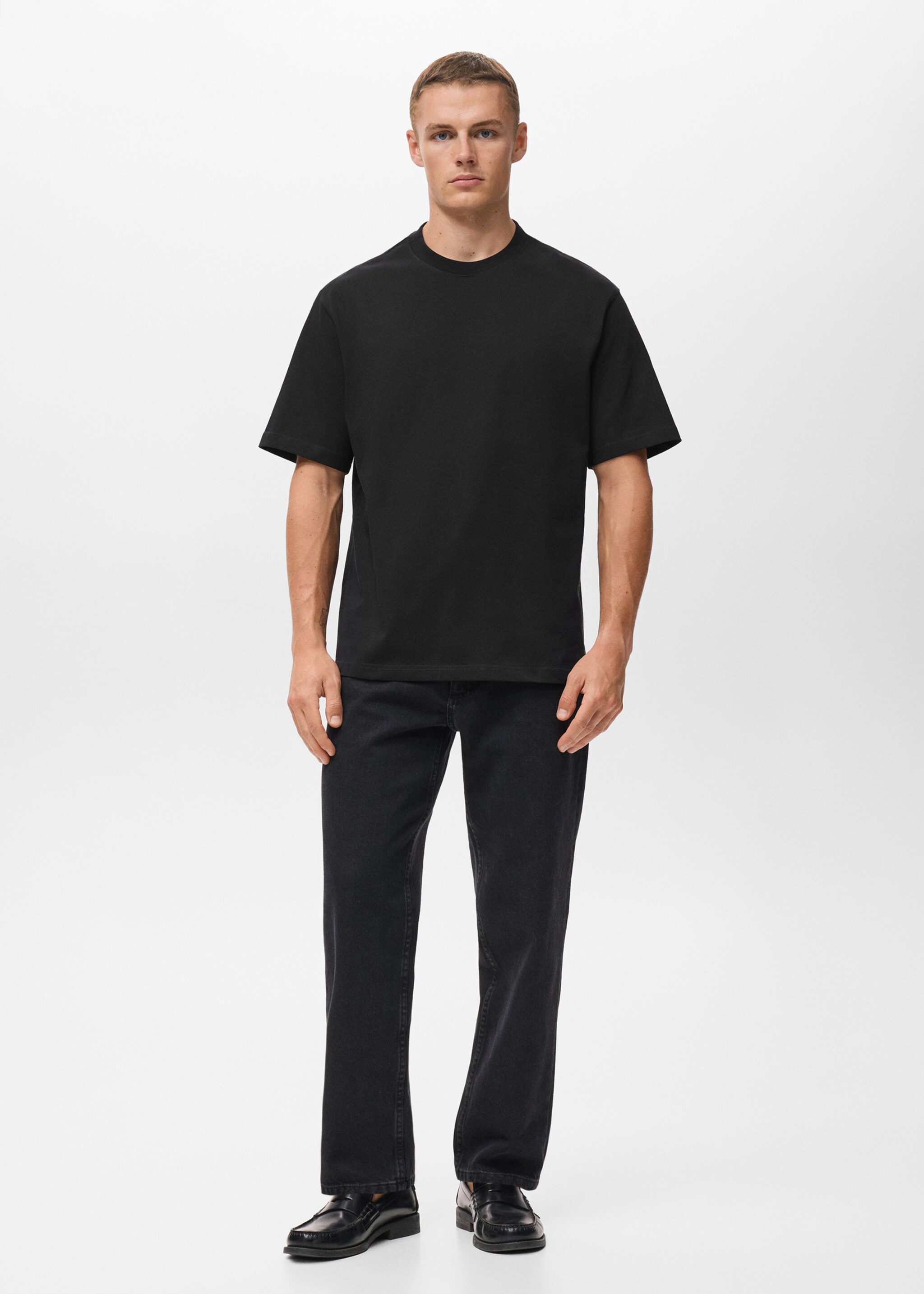 Relaxed Fit-T-Shirt aus 100 % Baumwolle - Allgemeine Ansicht, Schwarz. Ref: 17011240-00.