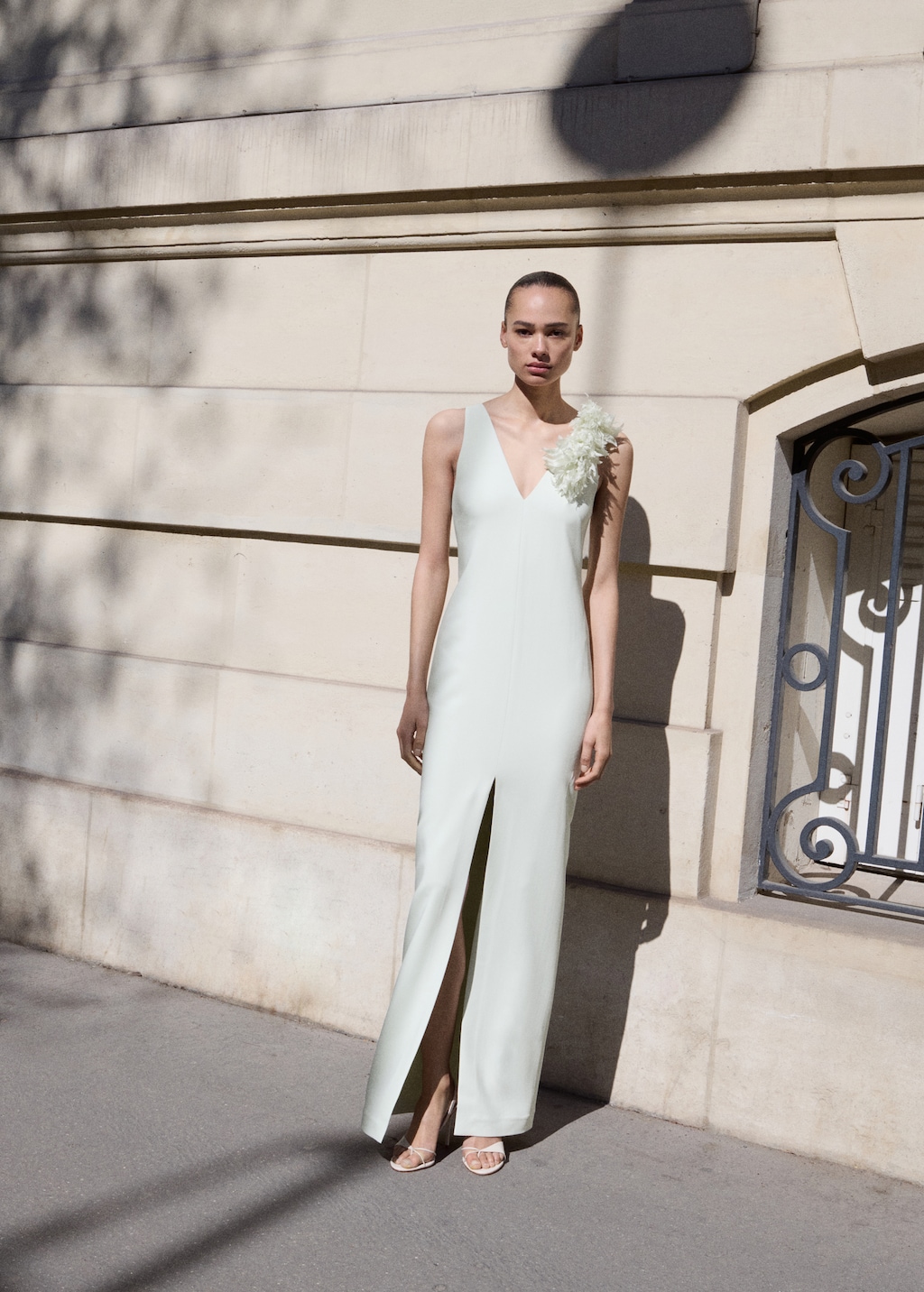 Floral dress with slit detail