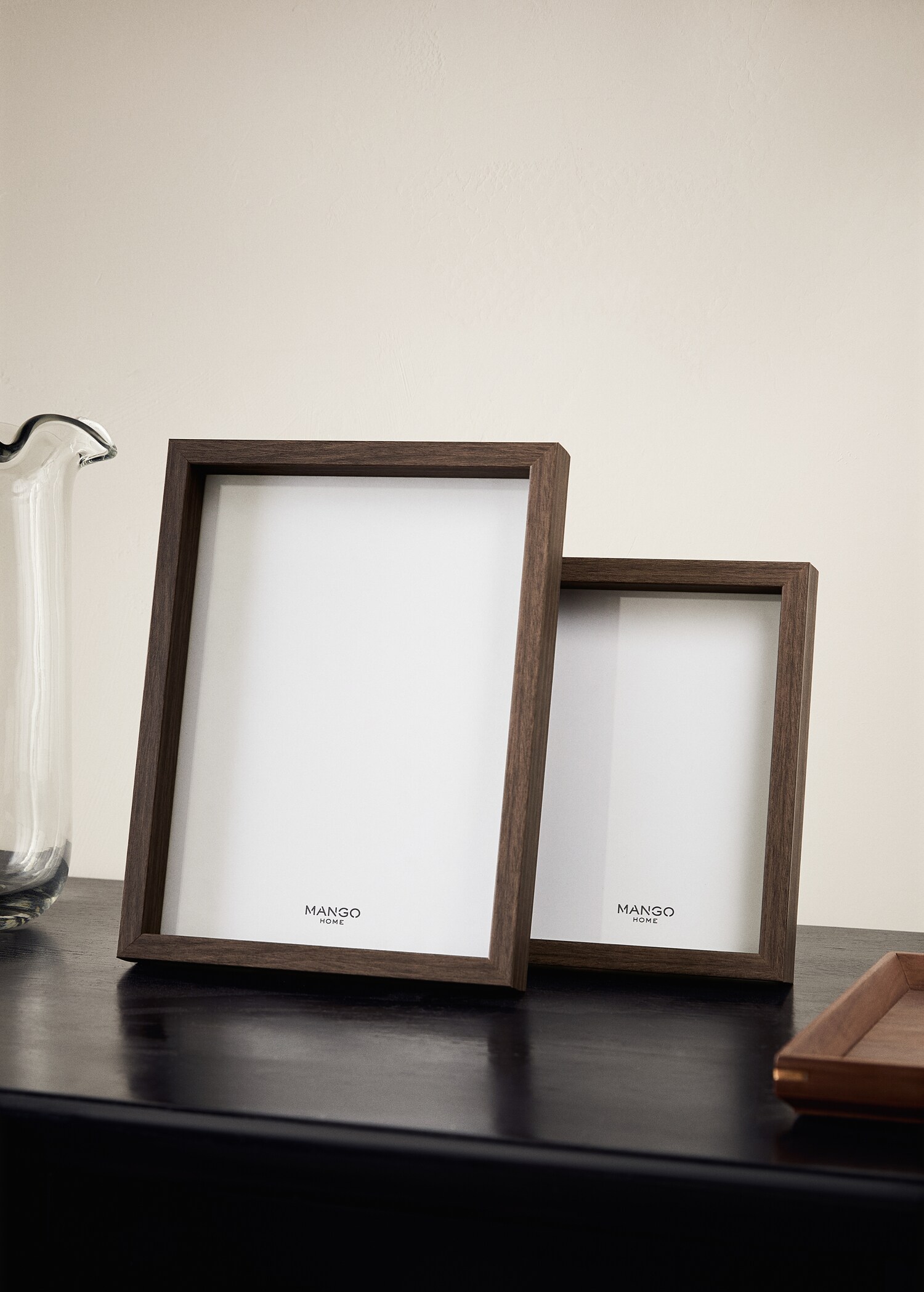 Medium recycled material frame - General plane