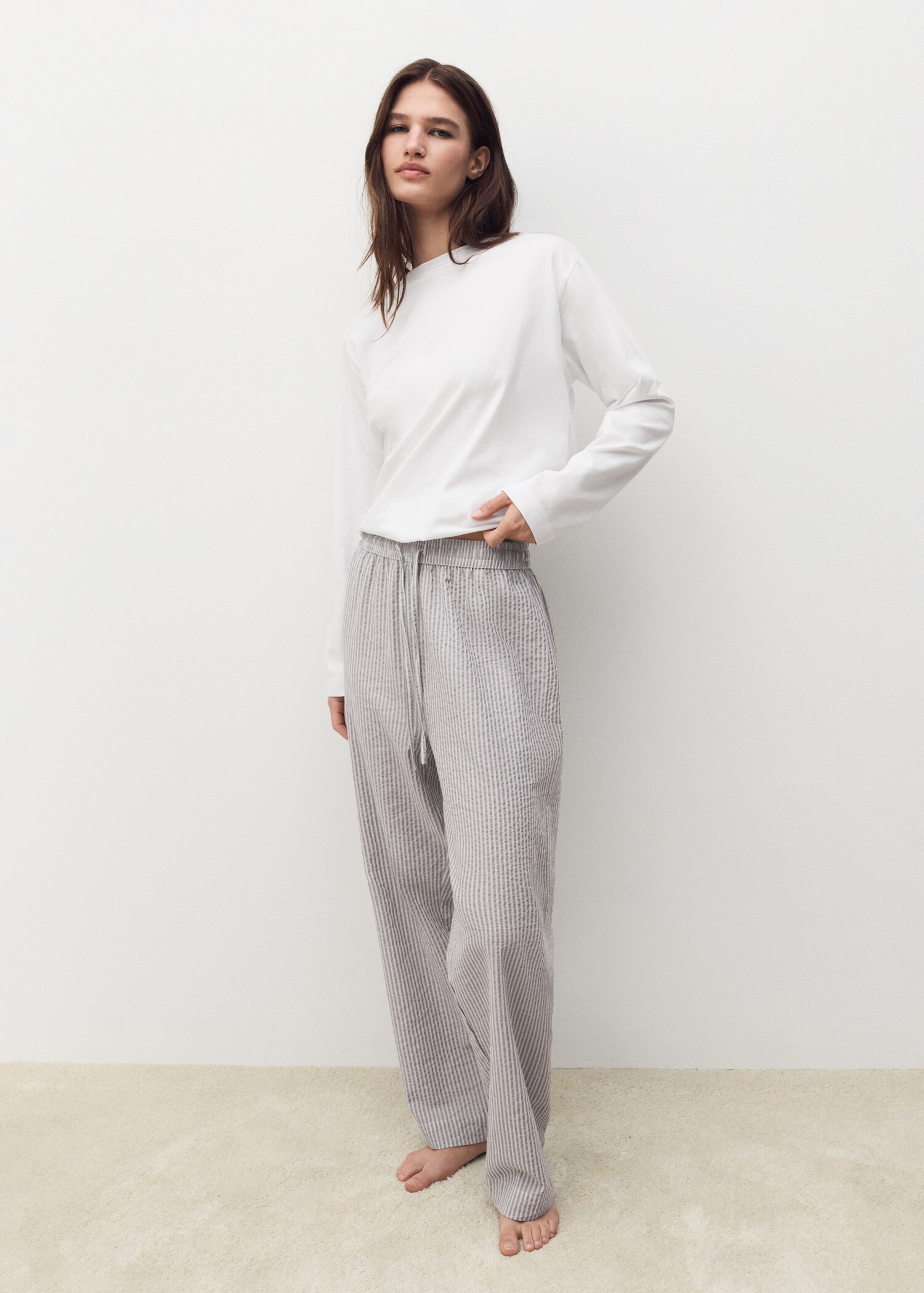 Seersucker striped two-piece pajamas - General plane