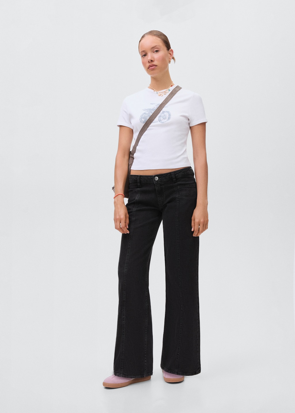 Straight jeans with stars