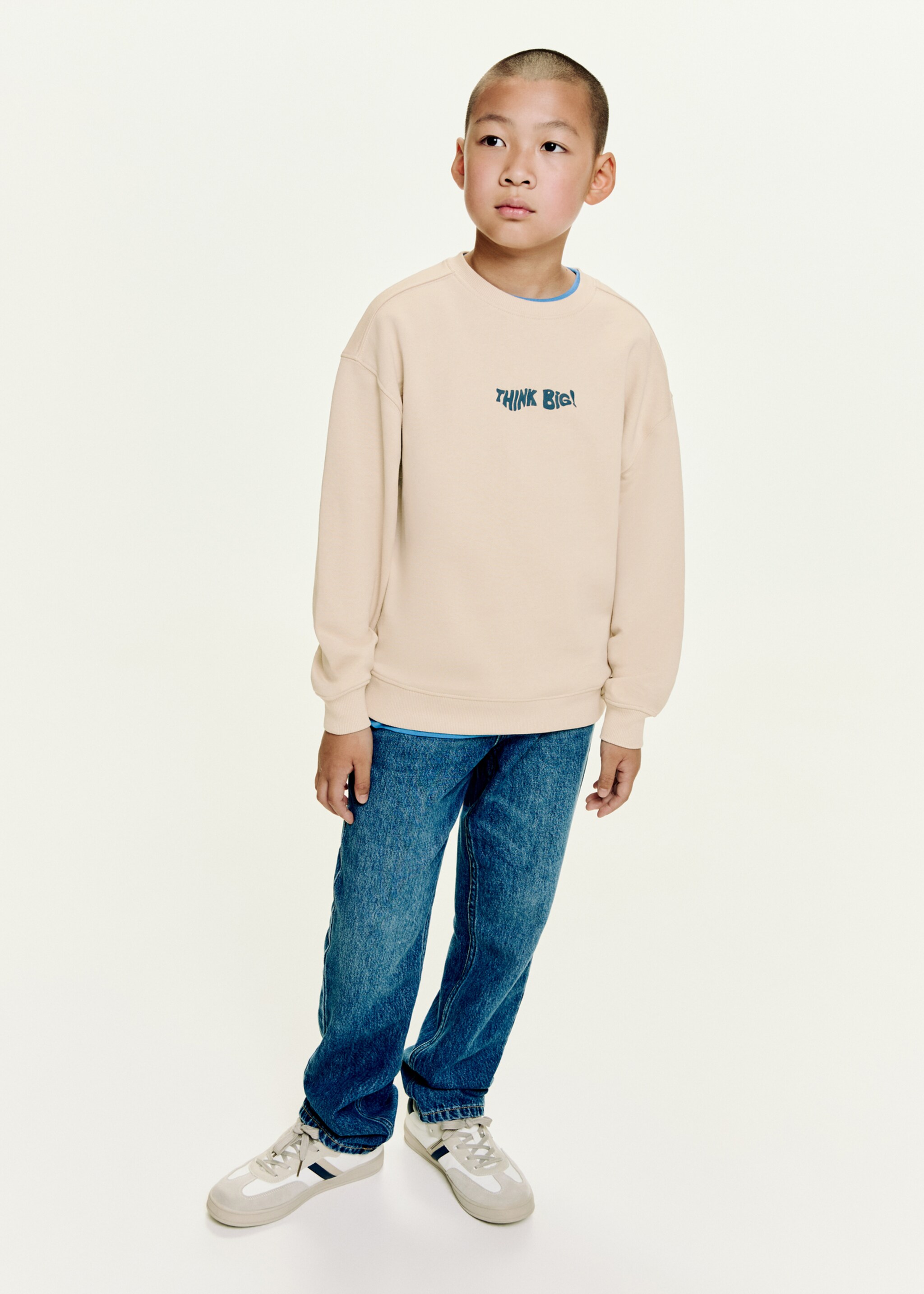 Sweat-shirt texte relief - Plan général