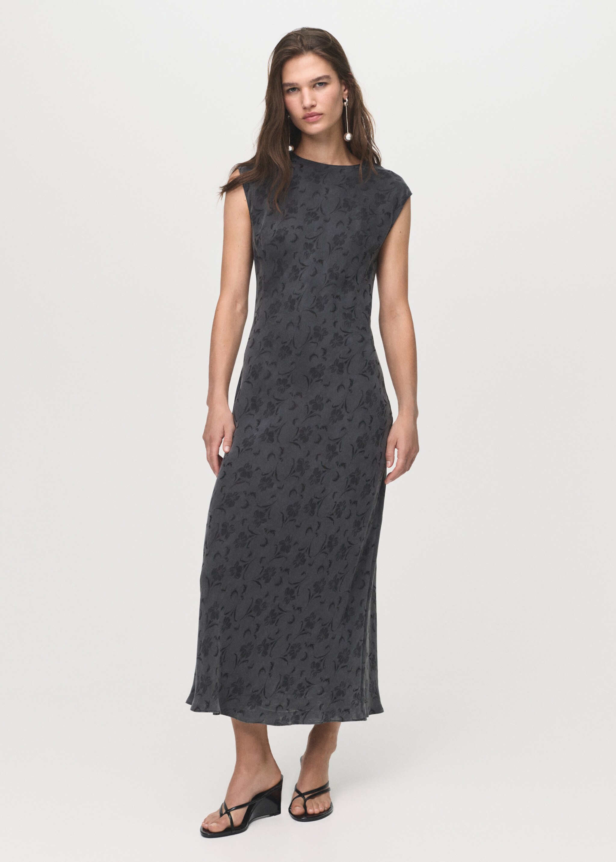 Satin floral jacquard dress - General plane