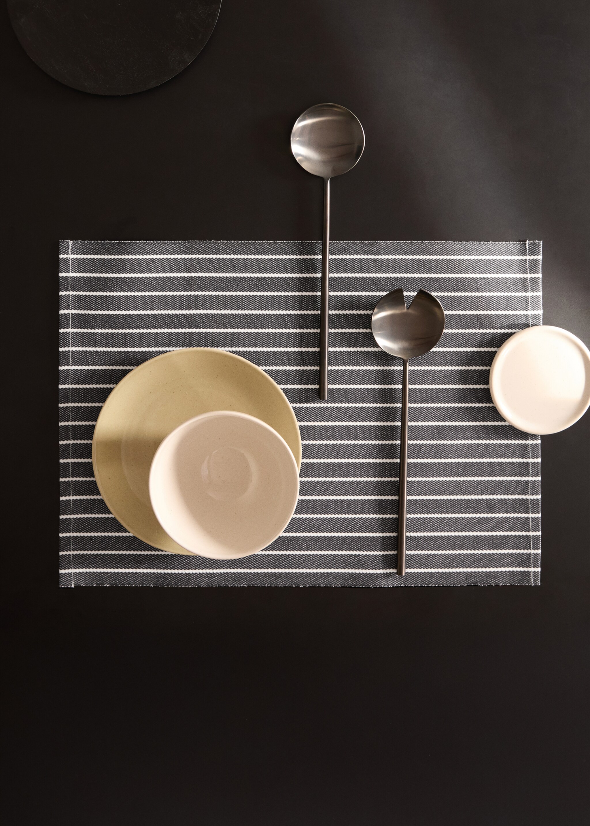 Cotton striped placemats - General plane, Black. Ref: 17014129-00.