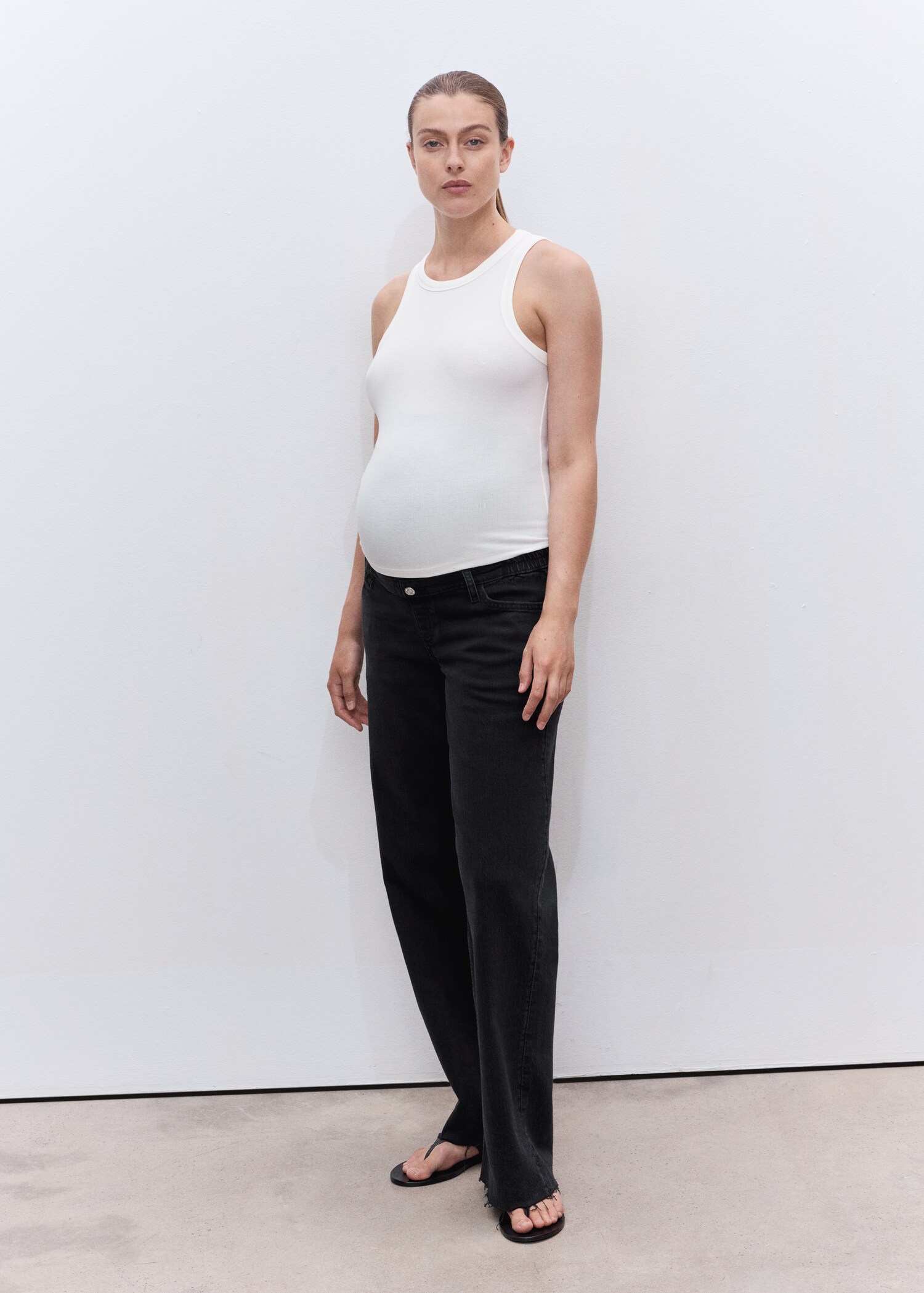 Wide-leg maternity jeans - General plane
