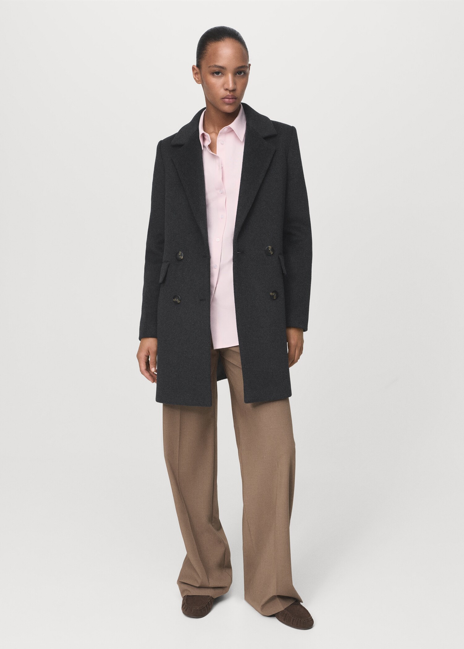 Manteau en laine à double boutonnage - Plan général