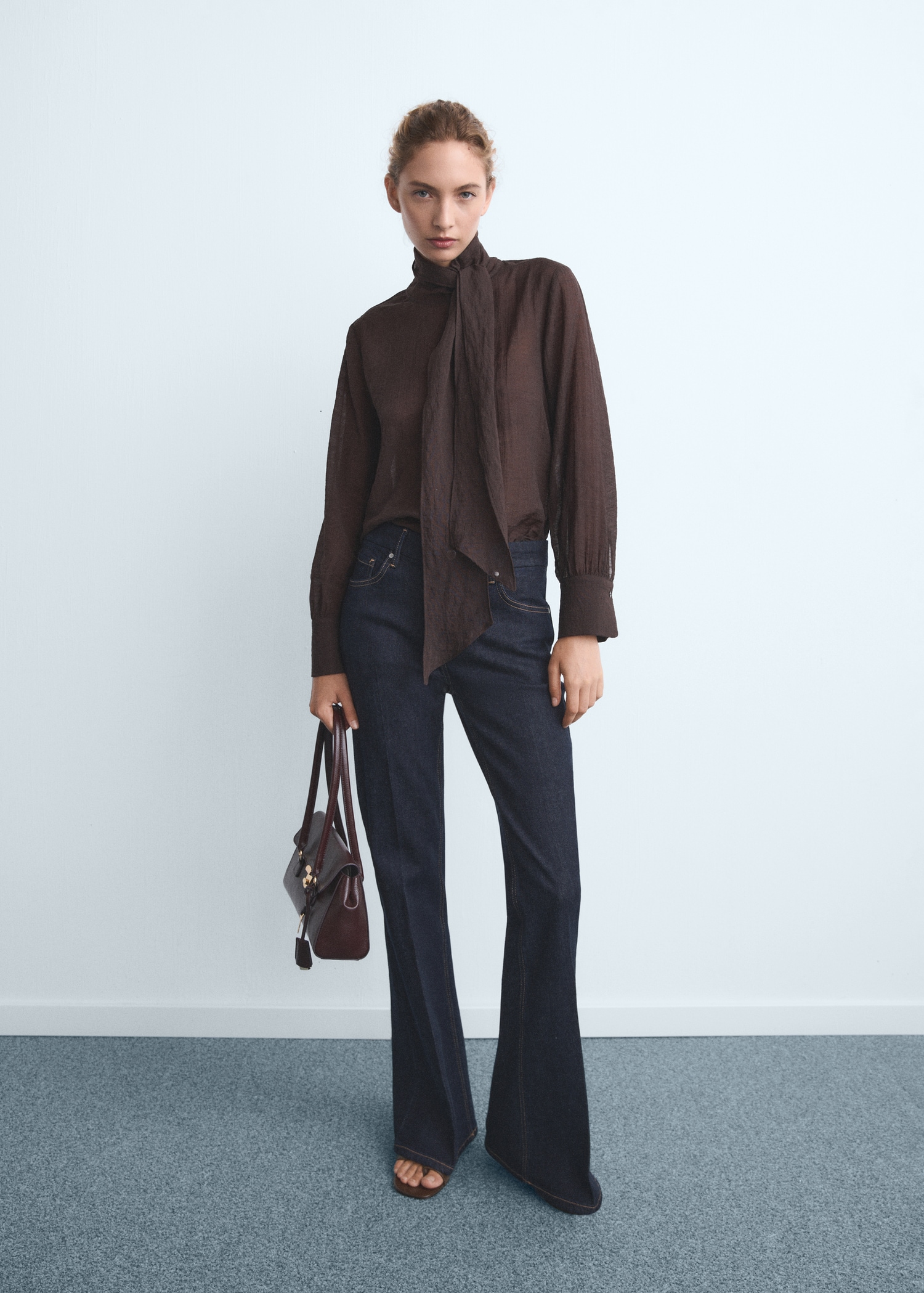 Violet flared high-rise jeans Women MANGO Finland