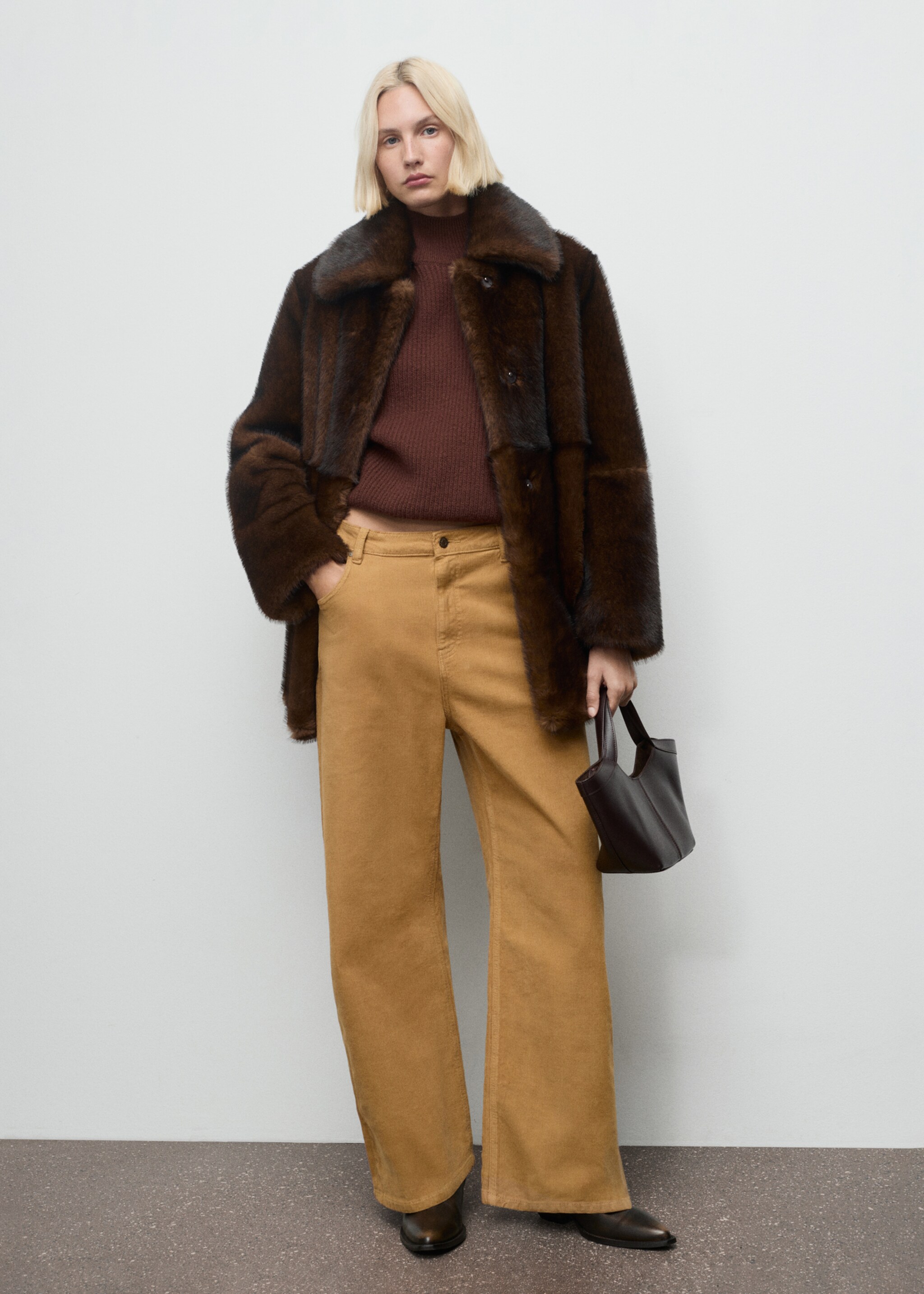 Wide-Leg-Cord-Jeans - Allgemeine Ansicht, Karamell. Ref: 17015819-00.