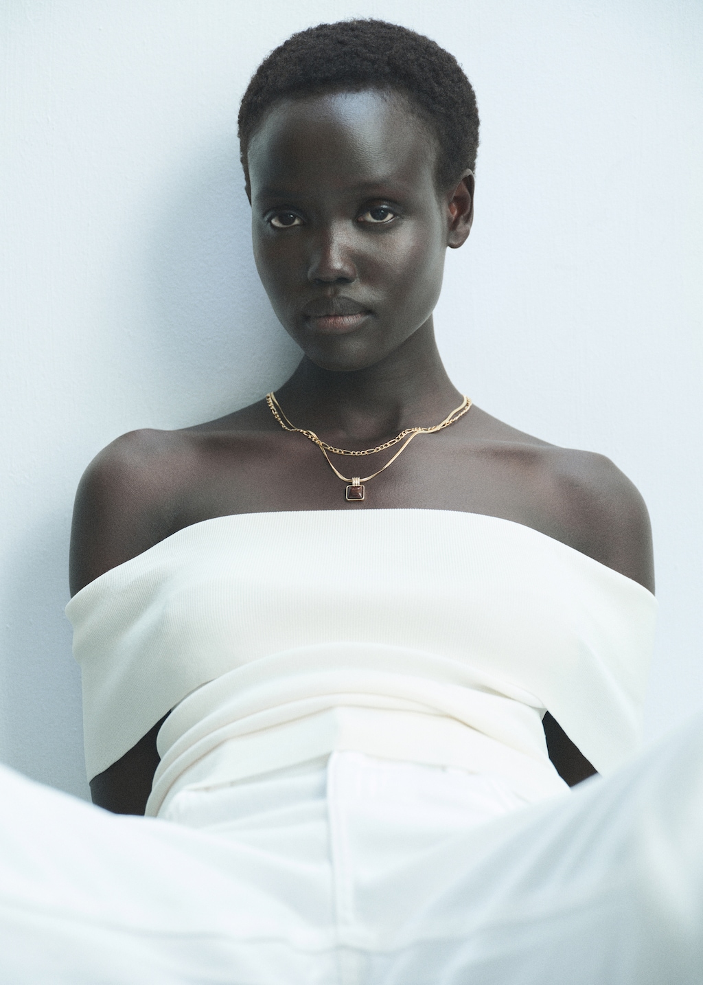 Double pendant necklace