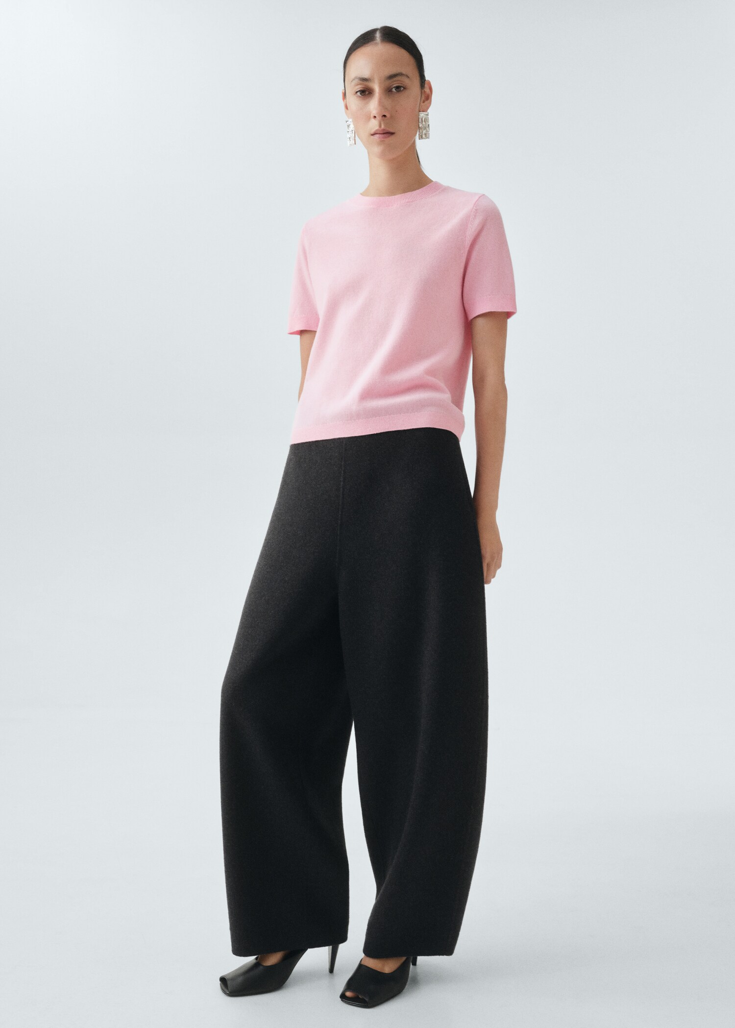 Short-sleeved wool sweater - General plane
