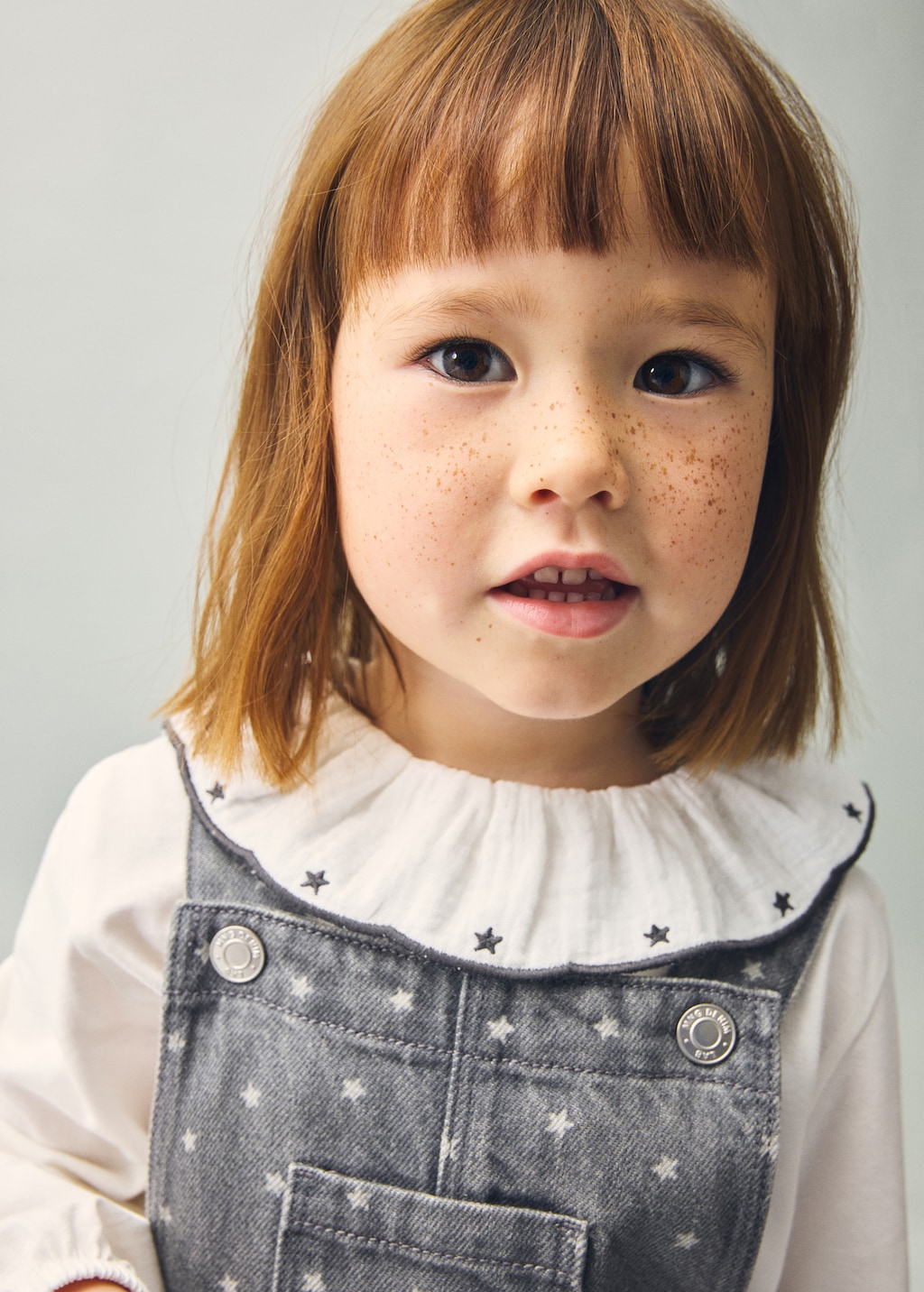Cotton t-shirt with embroidered stars