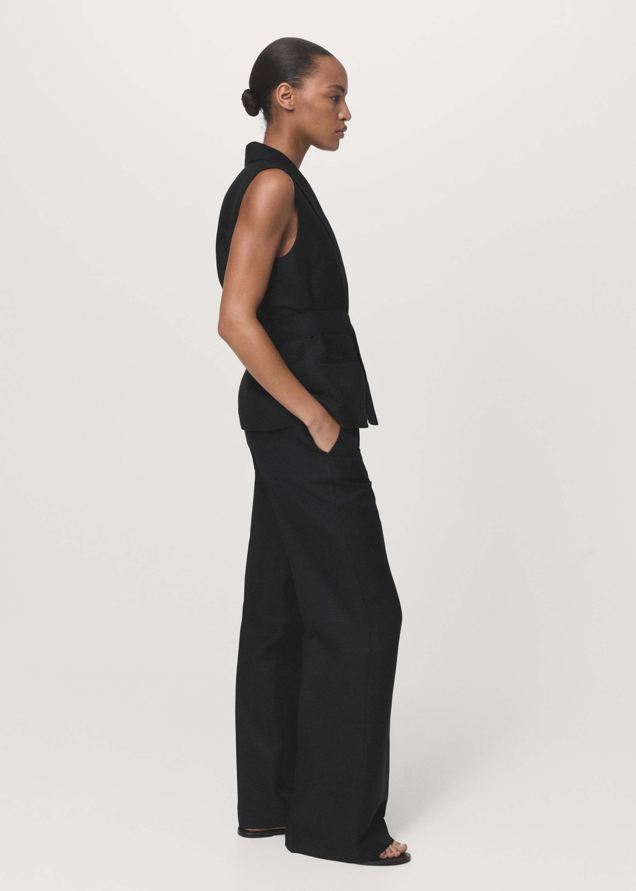 Straight-fit linen suit trousers - General plane, Black. Ref: 17016736-00.