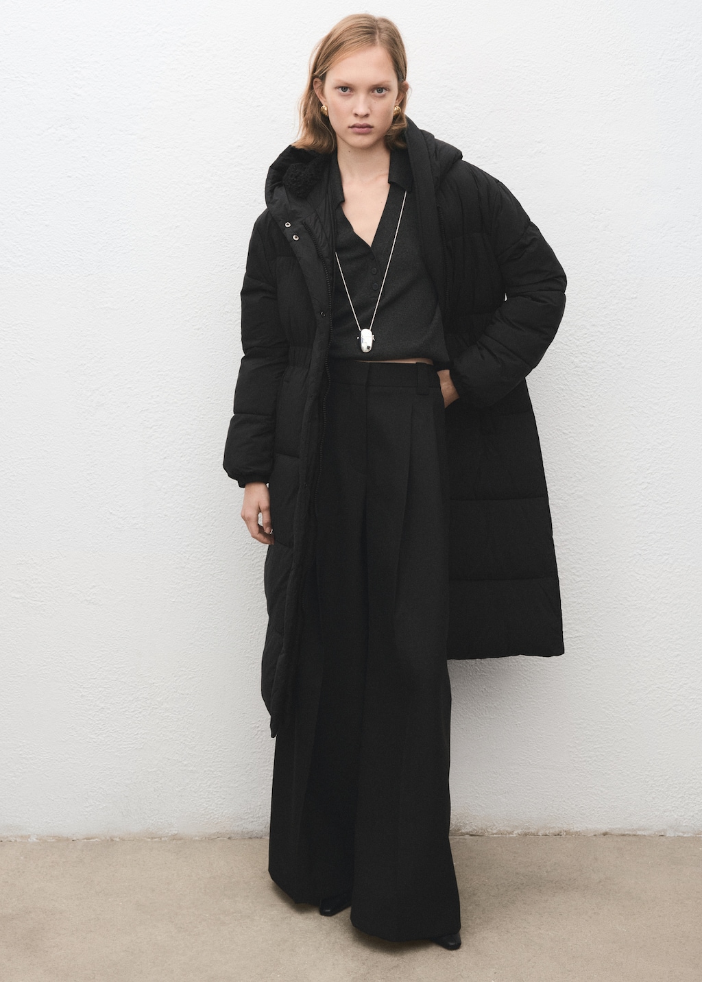 Fitted quilted anorak with hood