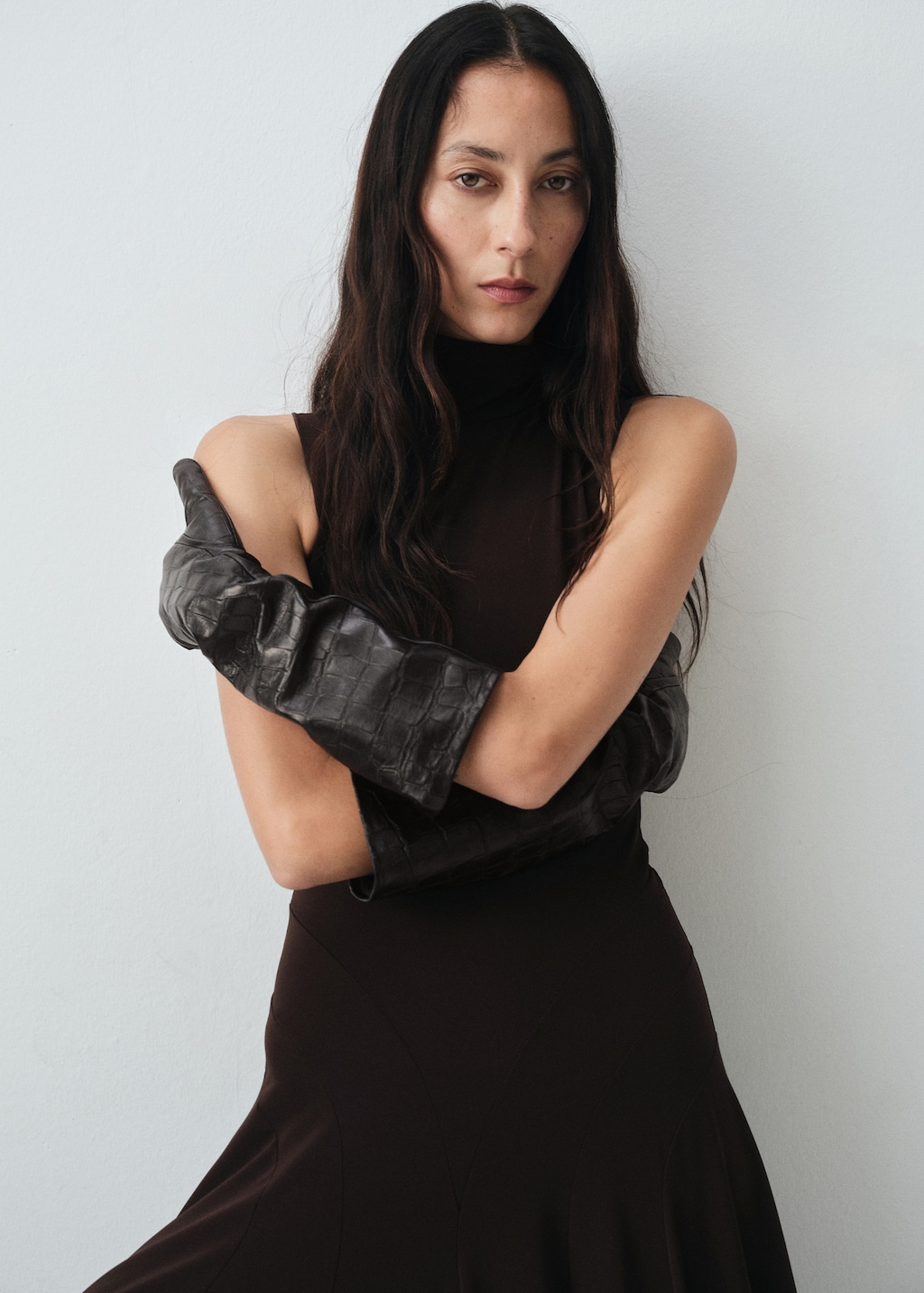 Long leather gloves with crocodile effect