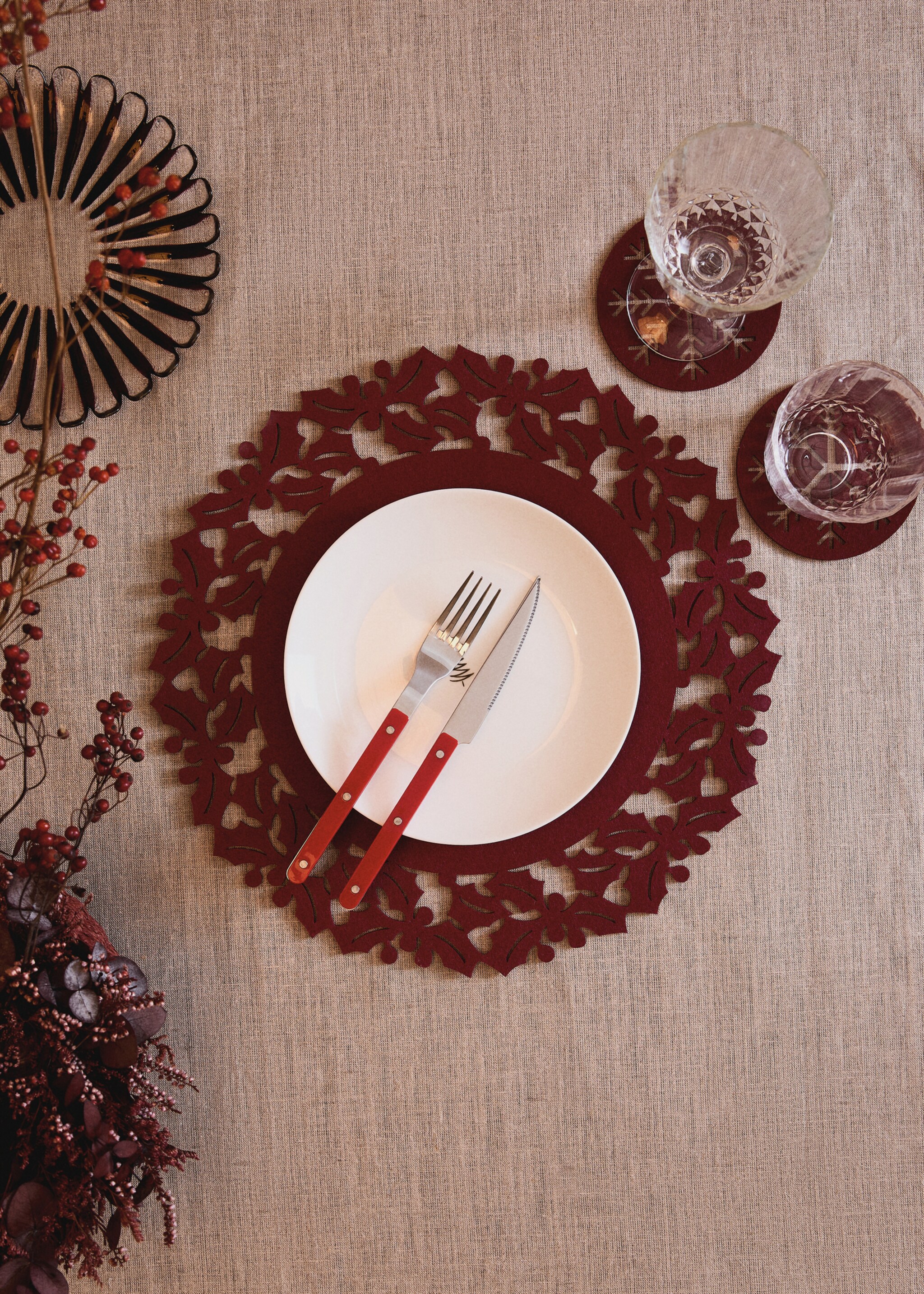 Holly felt placemat - General plane, Red. Ref: 17017788-00.