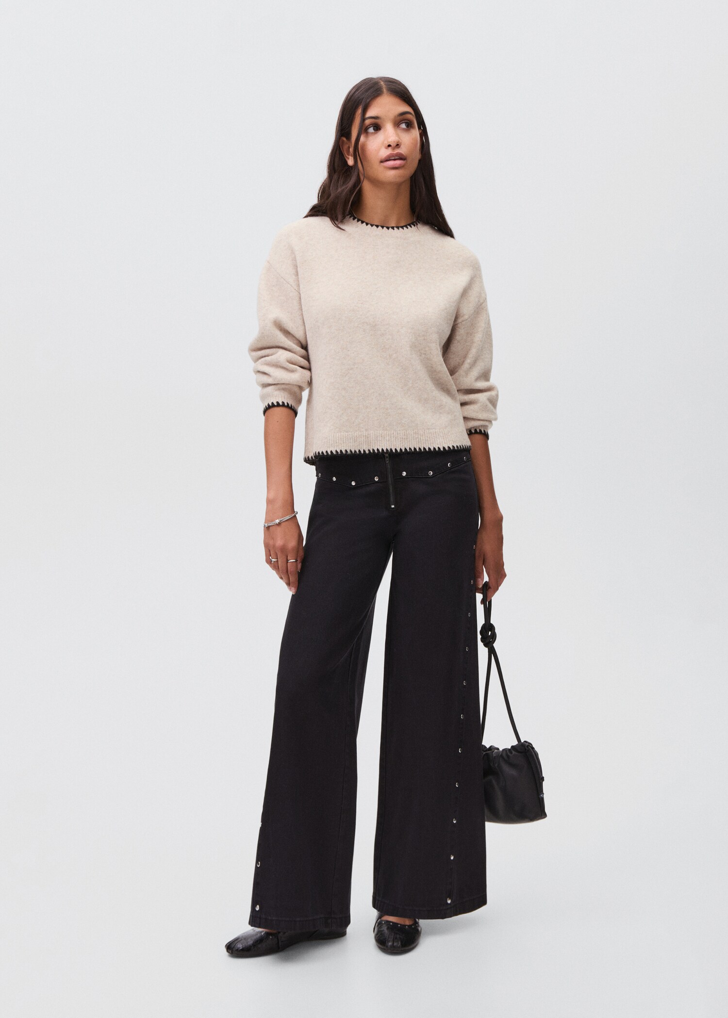 Pull-over brodé maille - Plan général