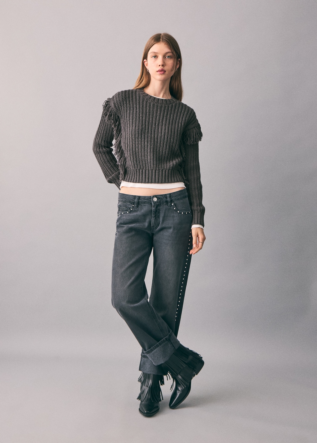 Fringes knit sweater