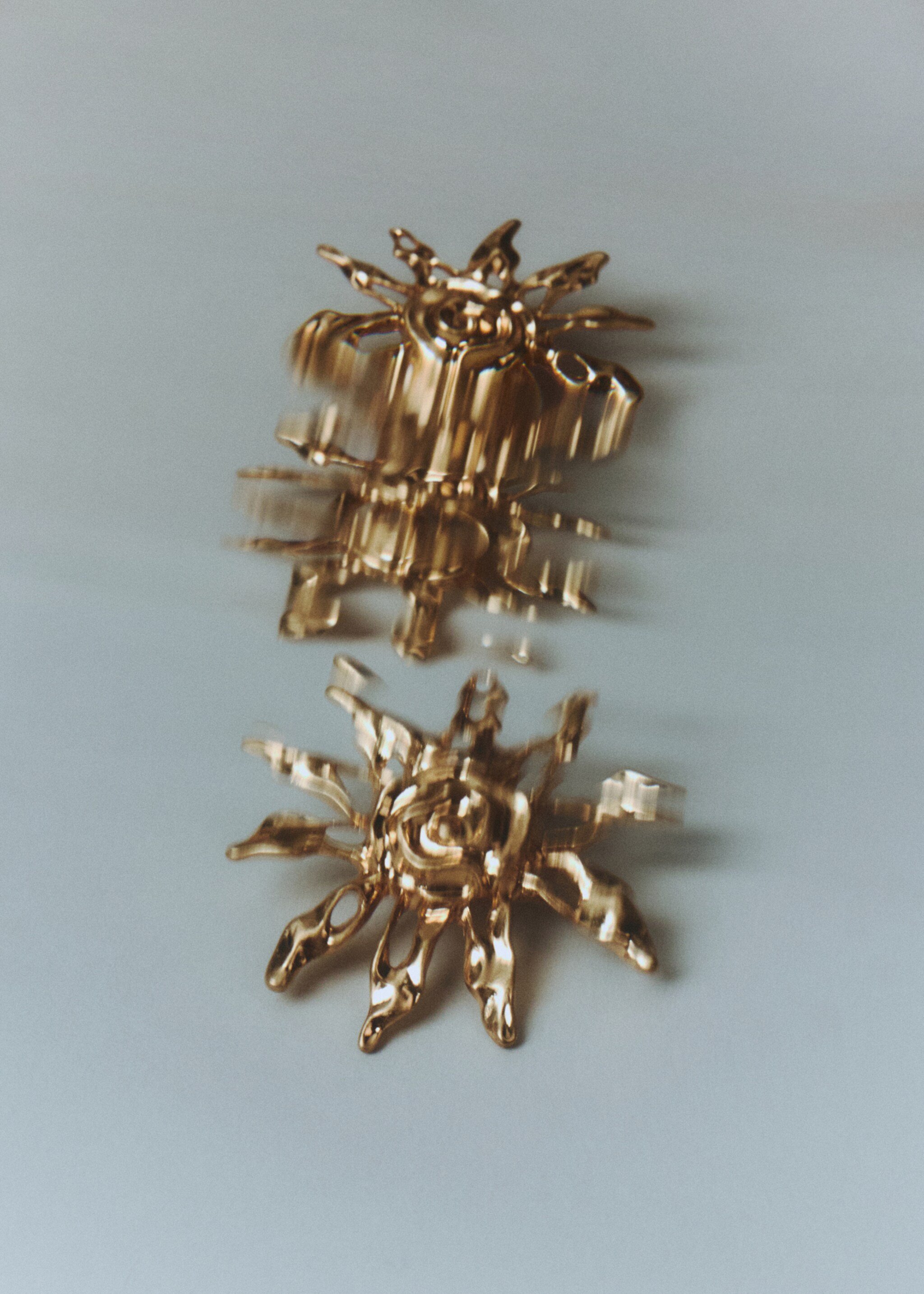 Sun design earrings - General plane