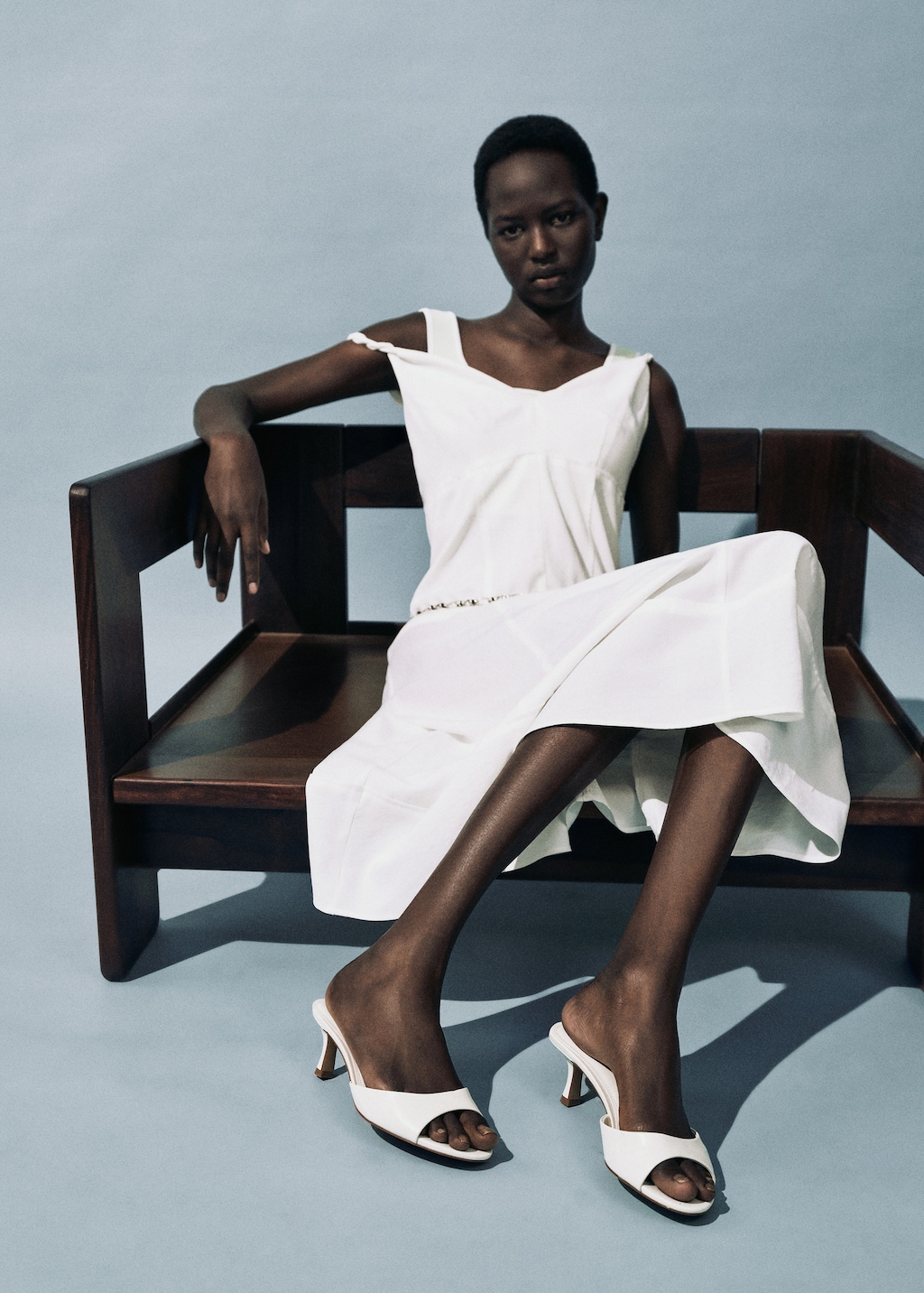 Kitten-heel sandals with strap