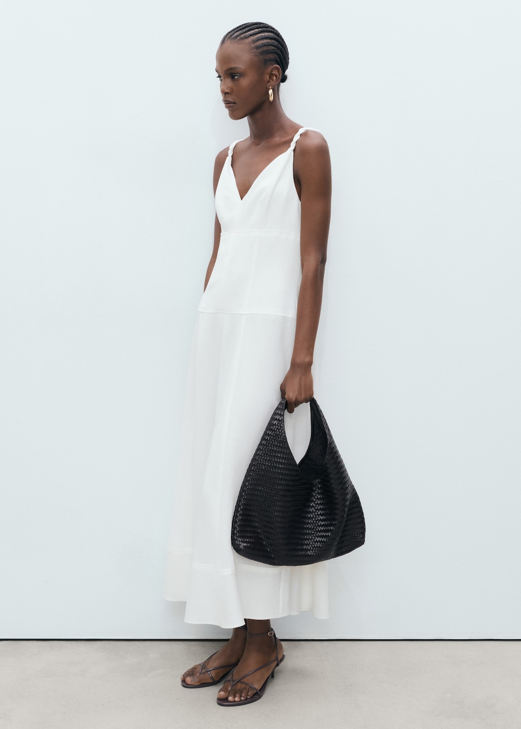 V-neckline long dress