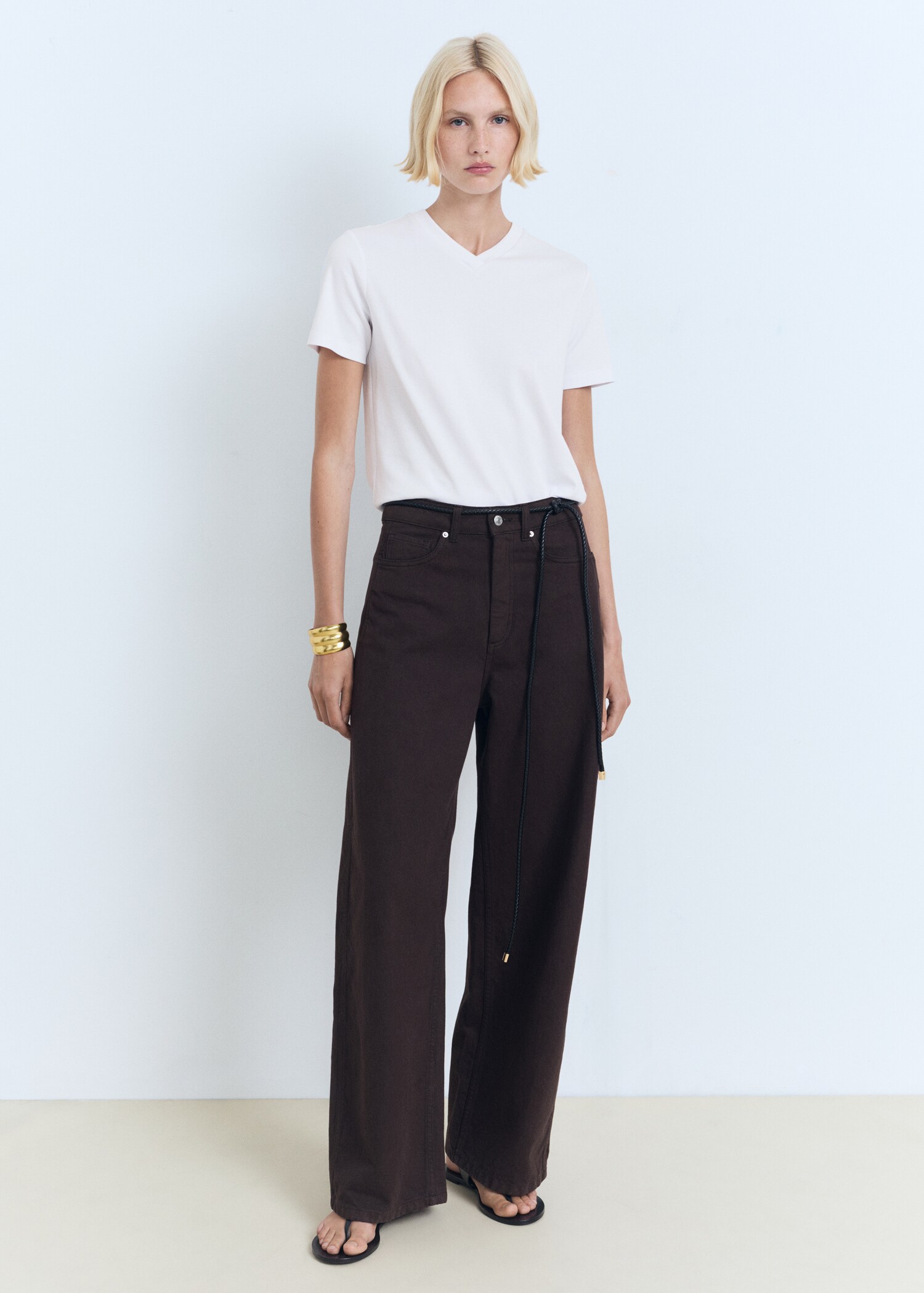 V-neck cotton T-shirt - General plane