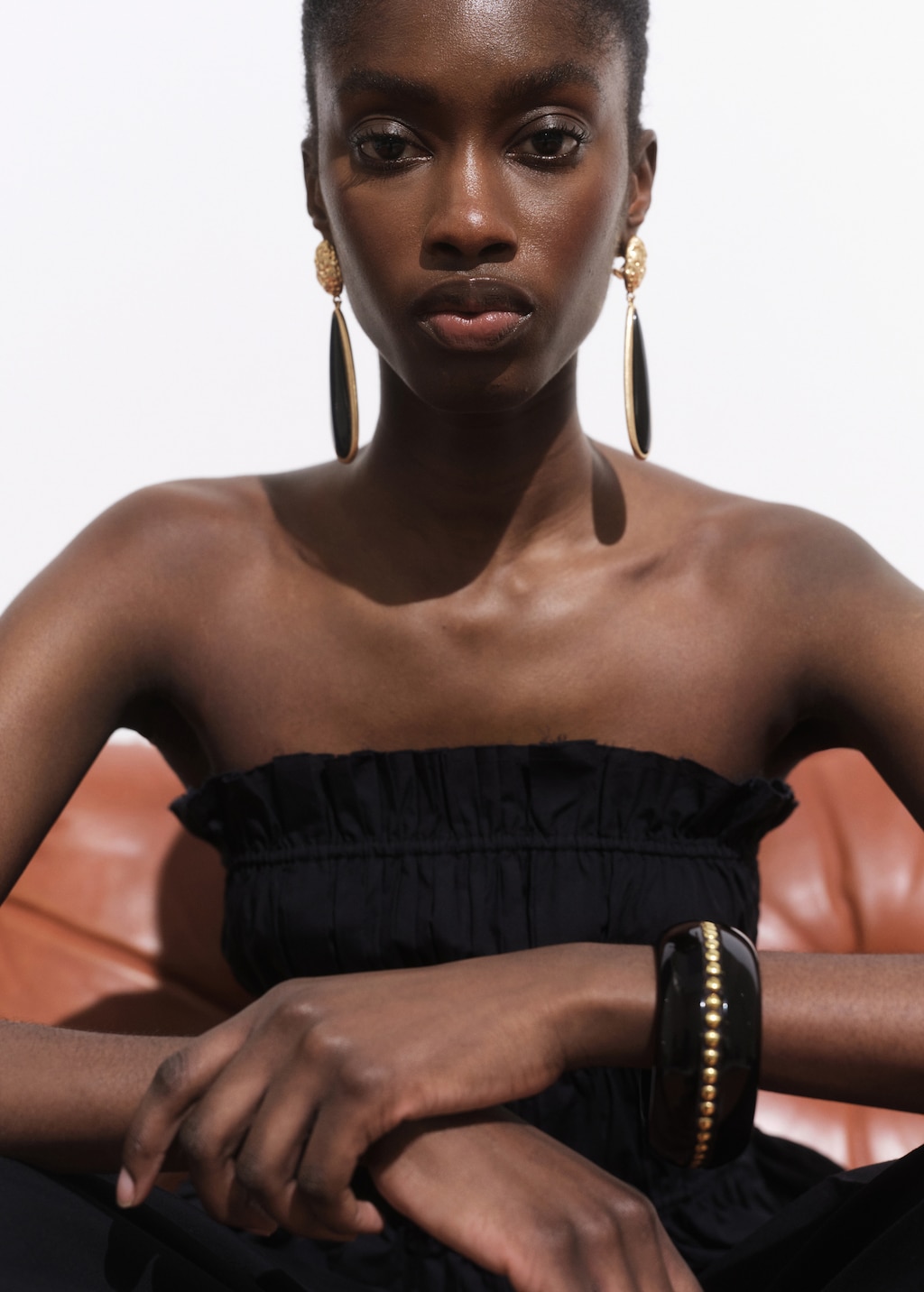 Resin pendant earrings