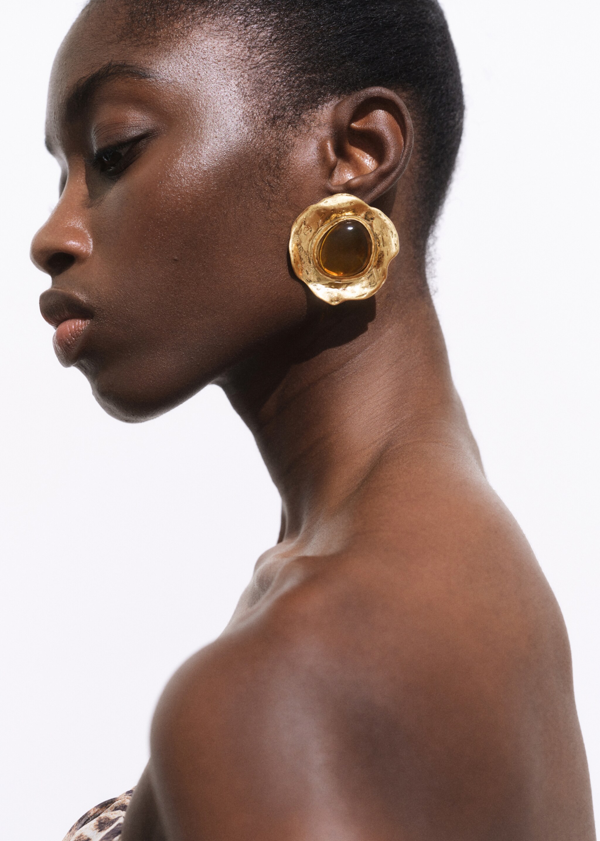 Combined textured resin earrings - General plane