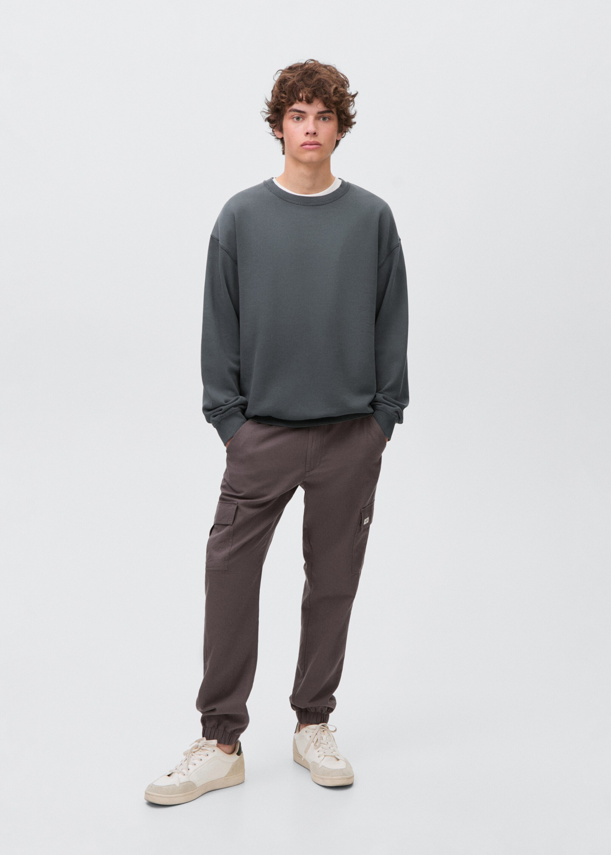 Basic-Baumwollsweatshirt - Allgemeine Ansicht
