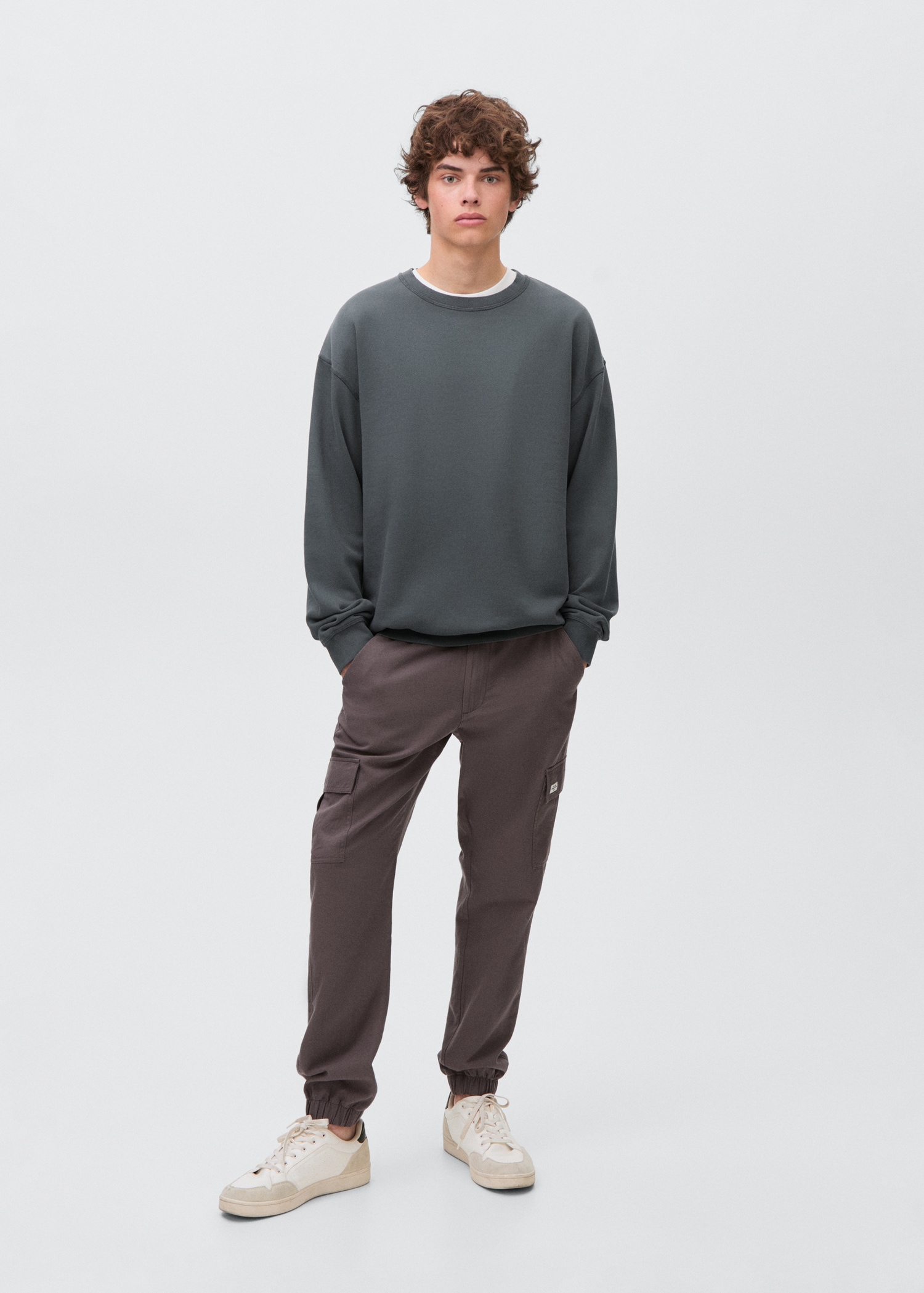 Basic-Baumwollsweatshirt - Allgemeine Ansicht