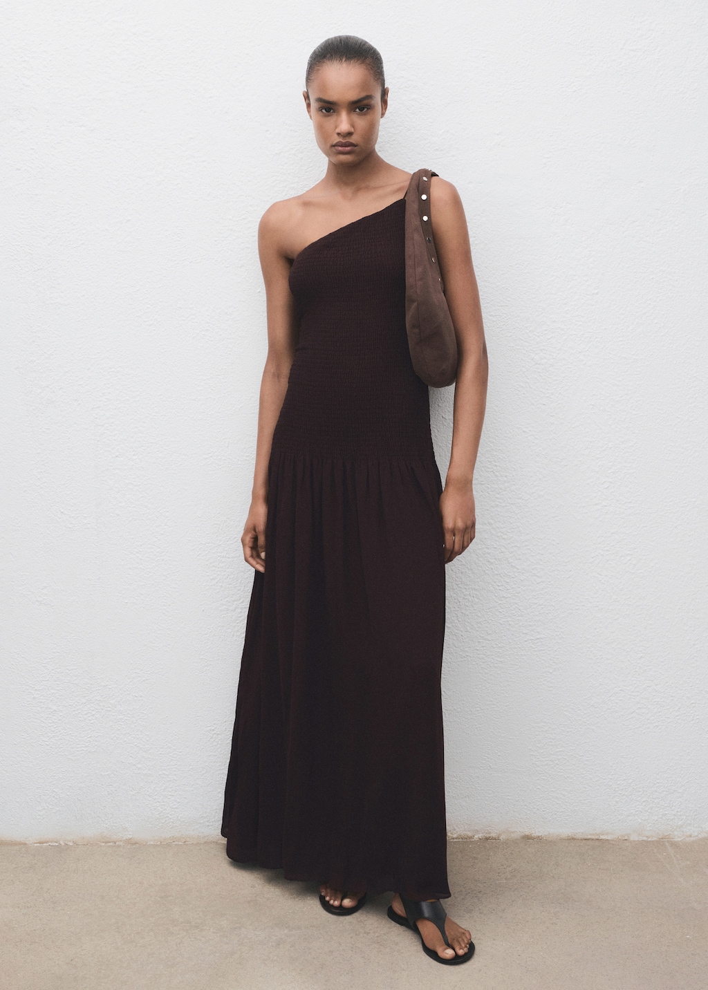 Asymmetrical dress with gathered body