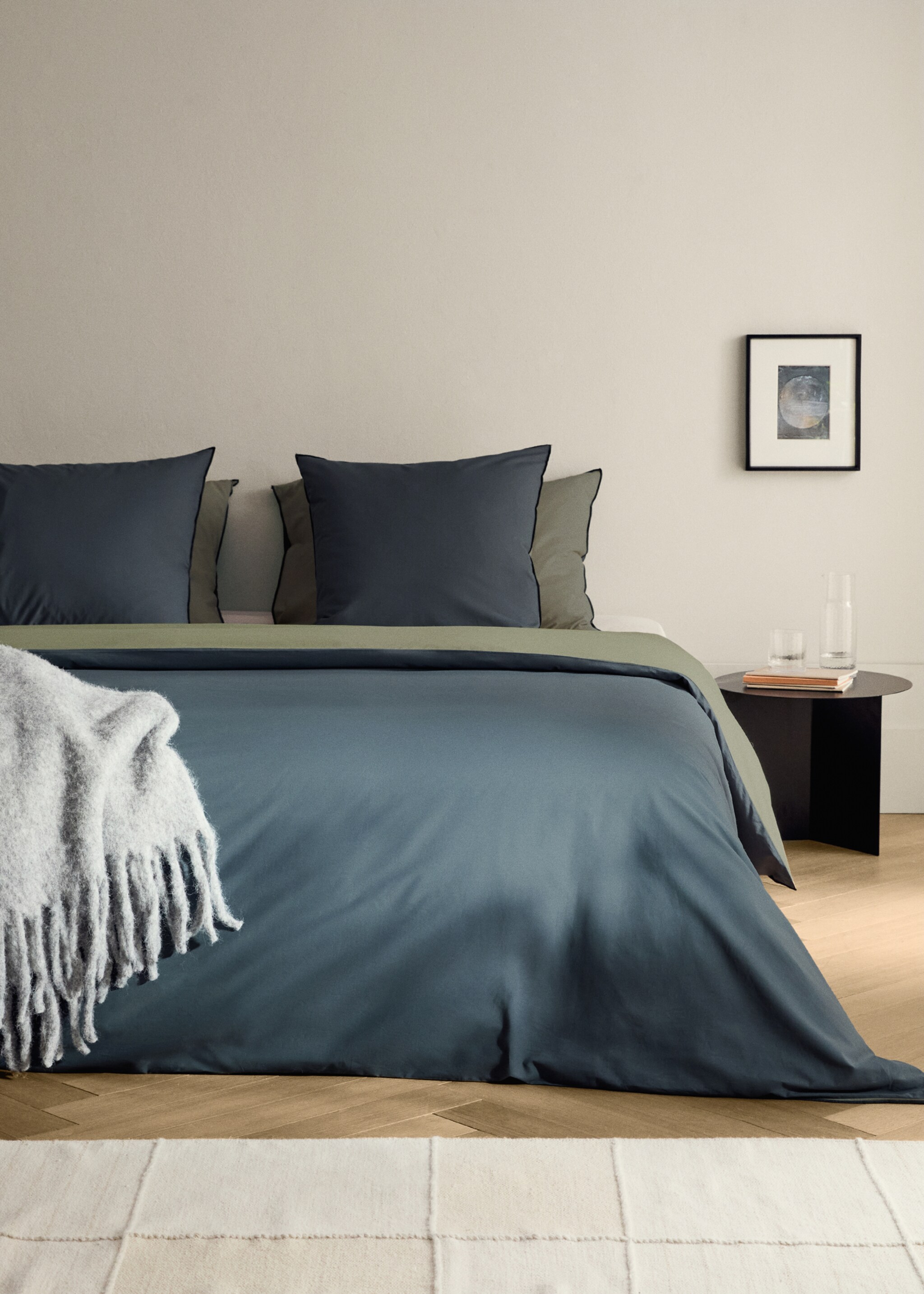 200-thread count percale cotton duvet cover with contrasting overlock for 135 cm bed - General plane, Olive Green. Ref: 17021550-00.