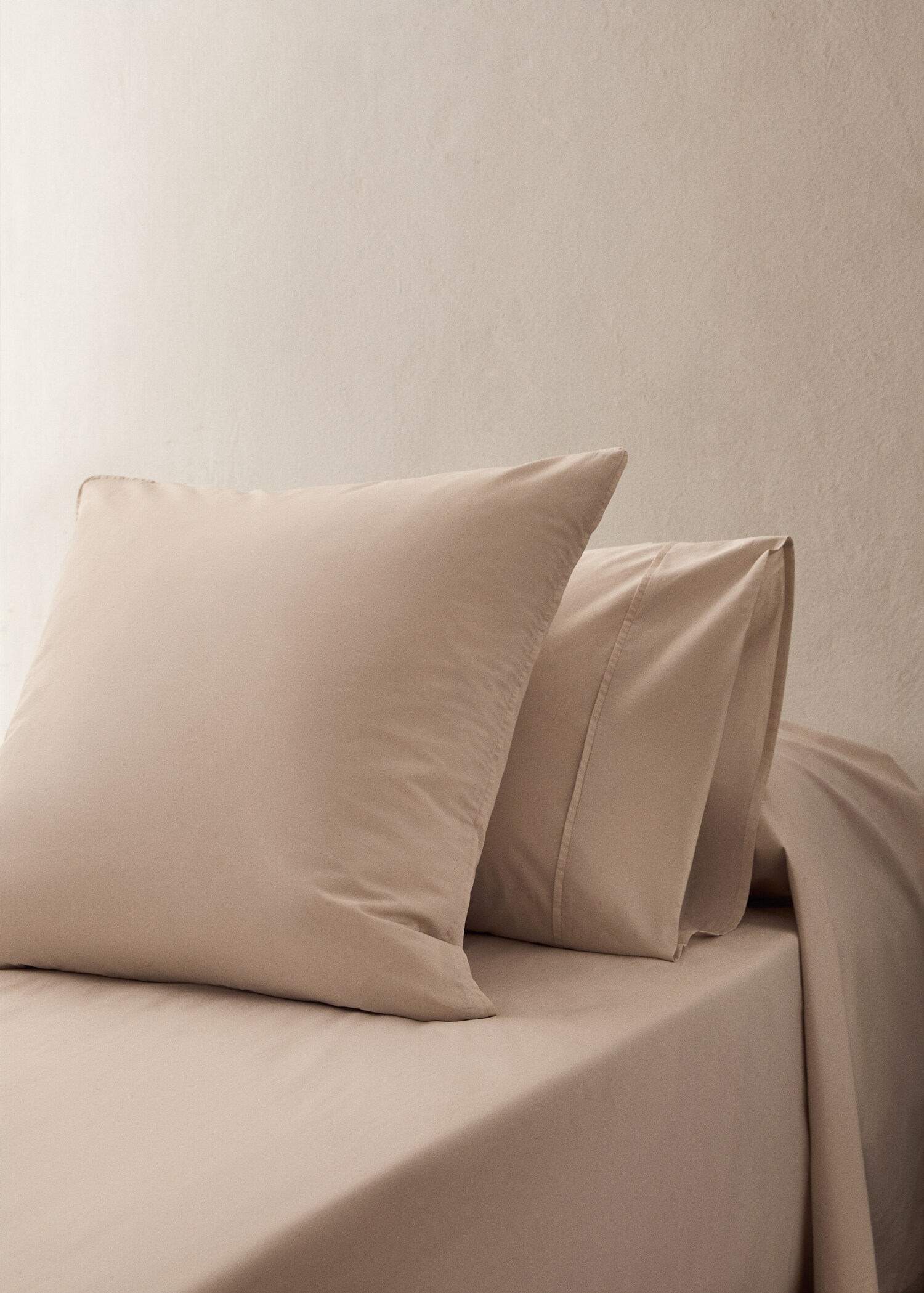 300-thread count cotton percale pillowcase, 45x110 cm - General plane