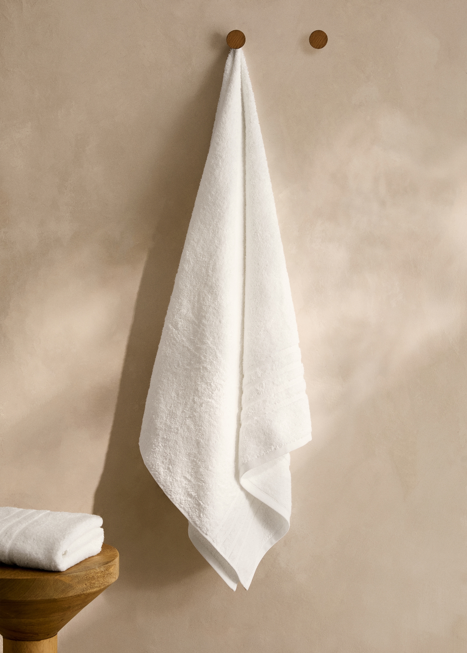 Cotton bath towel - General plane
