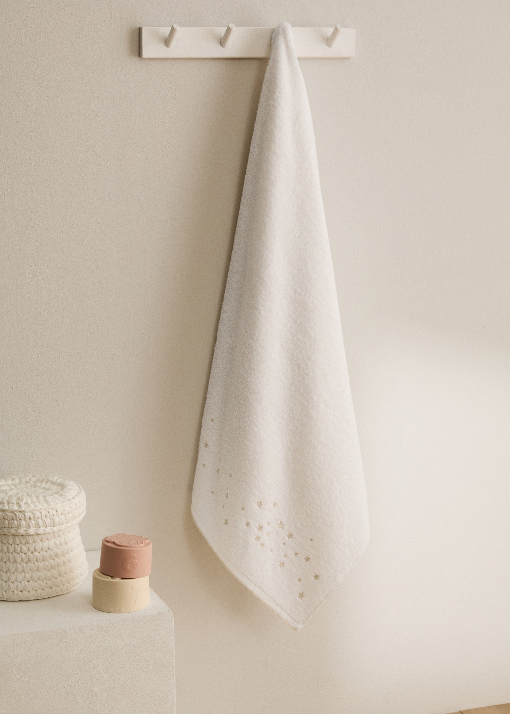 Towel senna - General plane, White. Ref: 17021622-00.