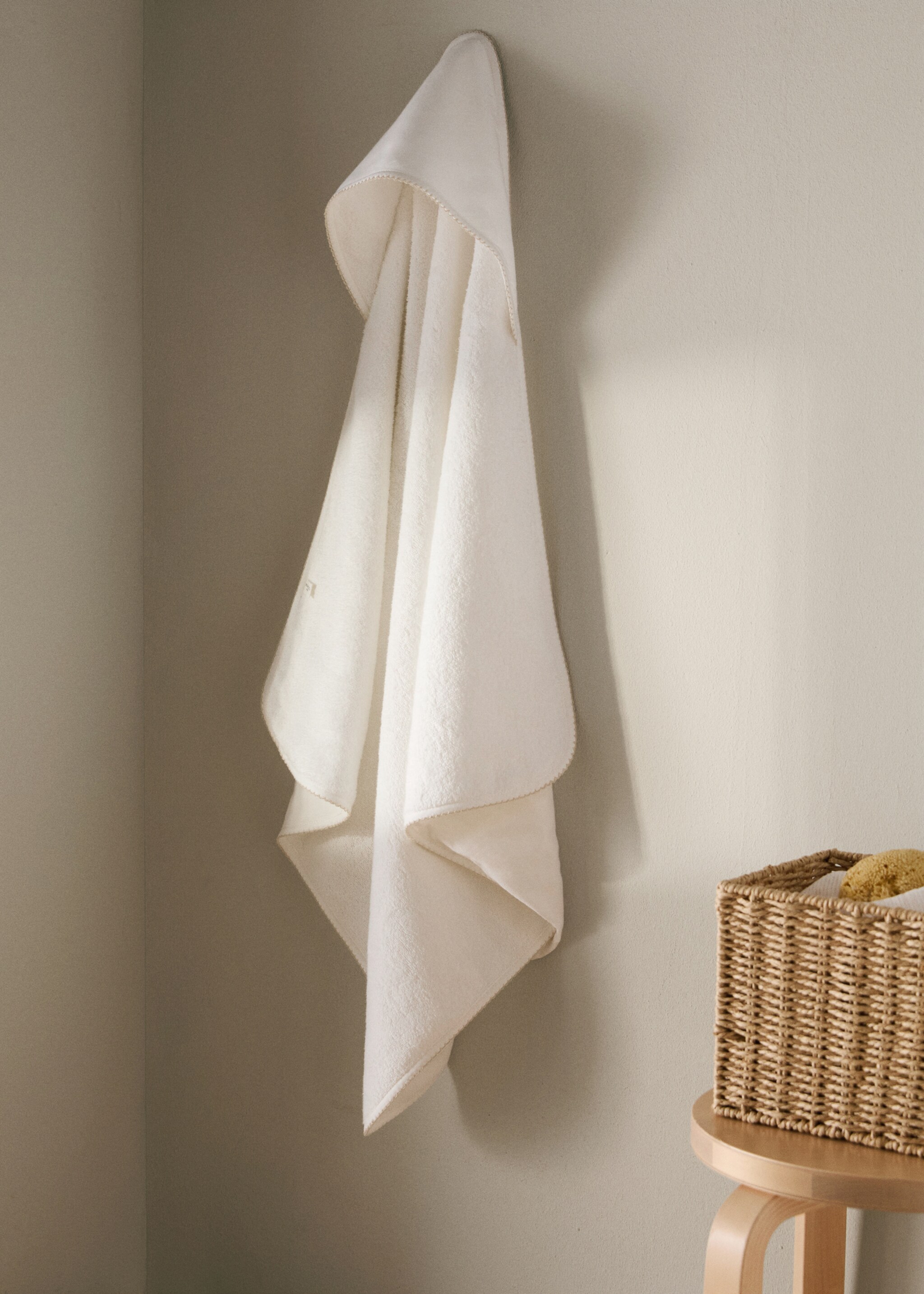 Children's bath poncho - General plane, Medium Brown. Ref: 17021639-00.