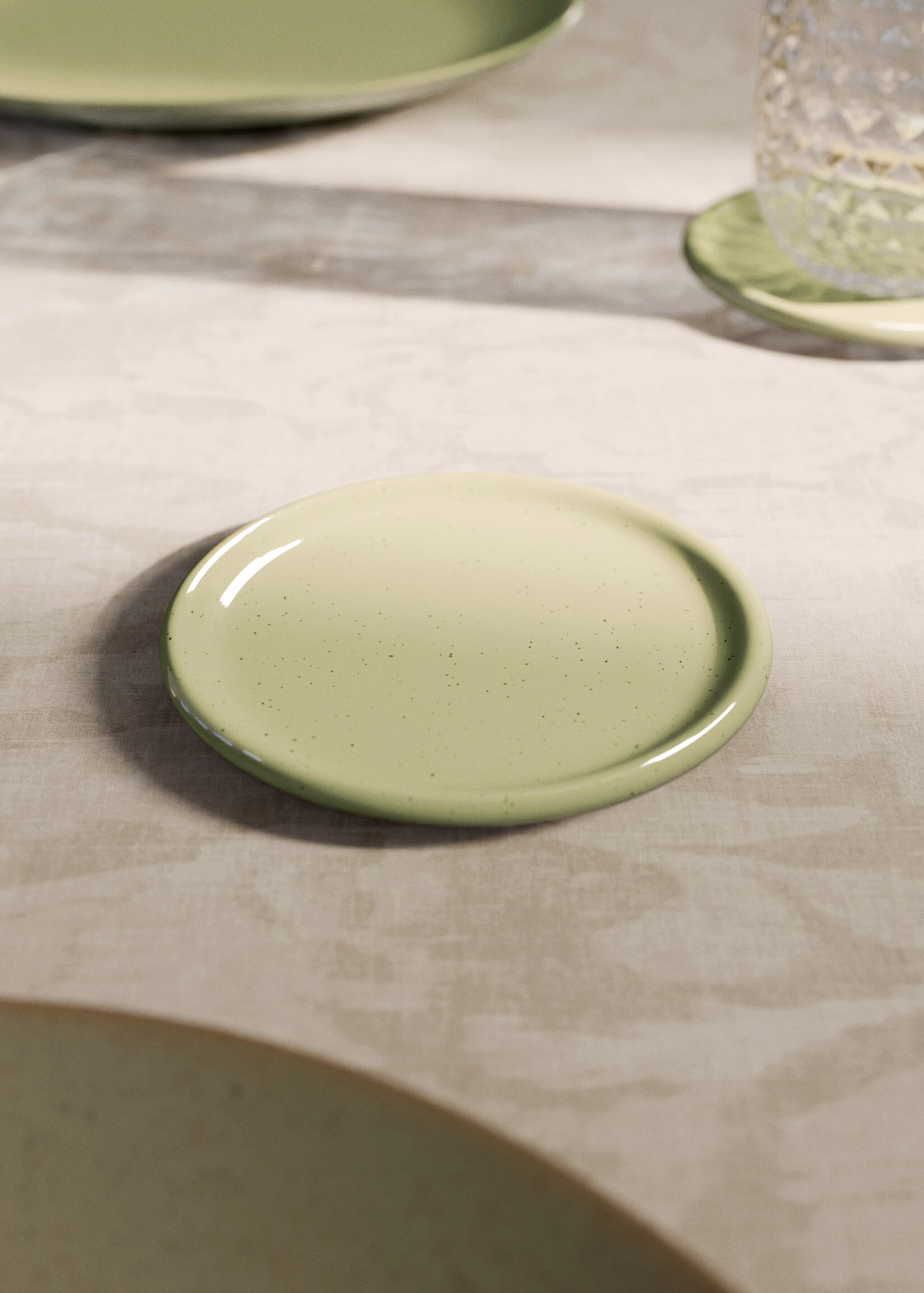 Stoneware coasters with spots - General plane, Green. Ref: 17022040-00.