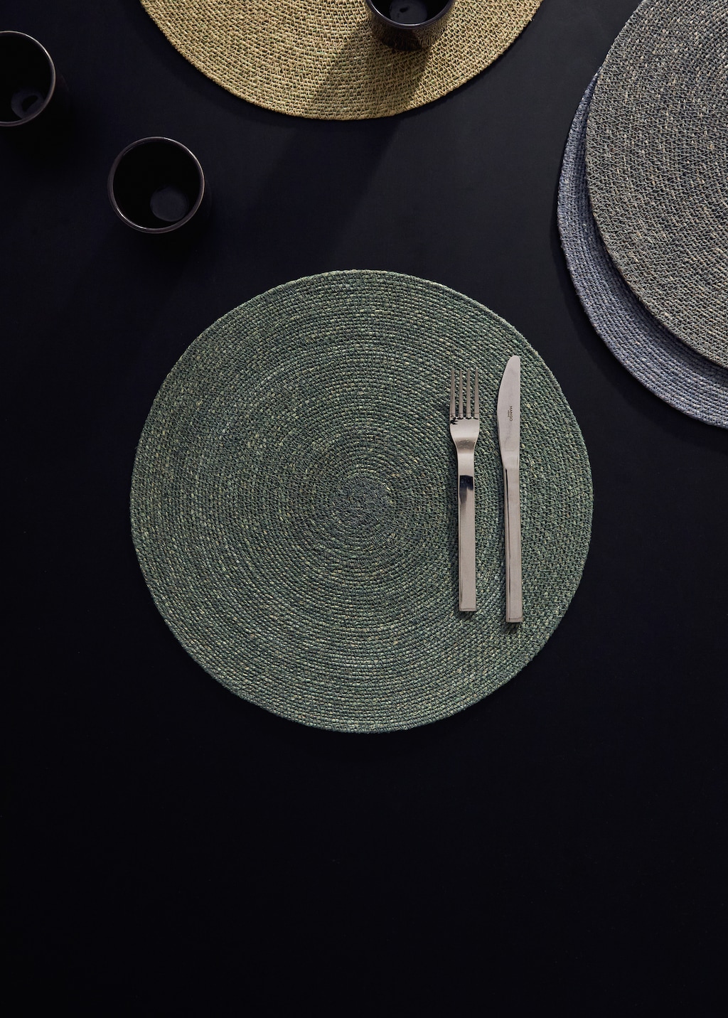 Seagrass placemats assorted colours with box