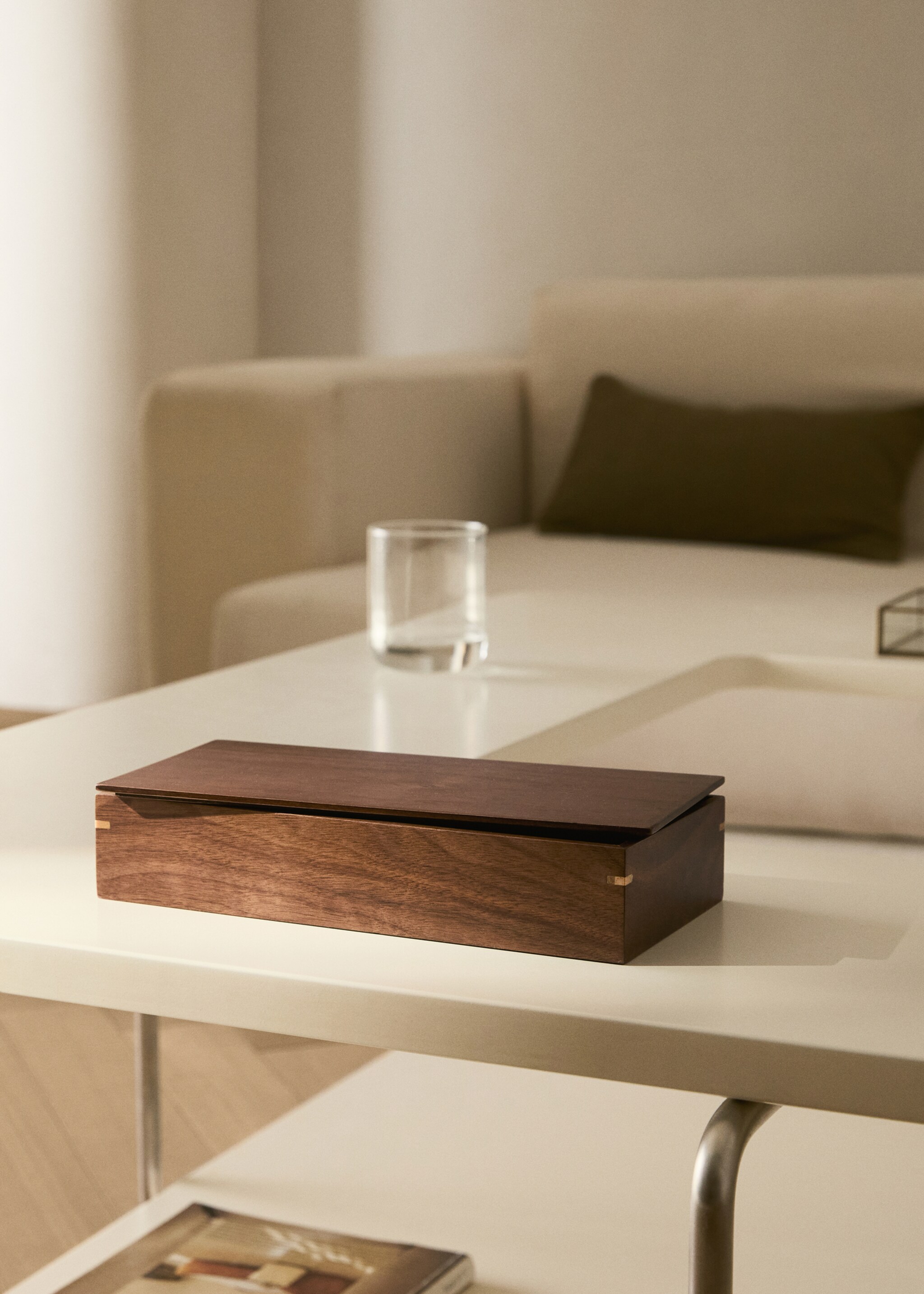 Wooden box with large lid - General plane, Brown. Ref: 17023332-00.