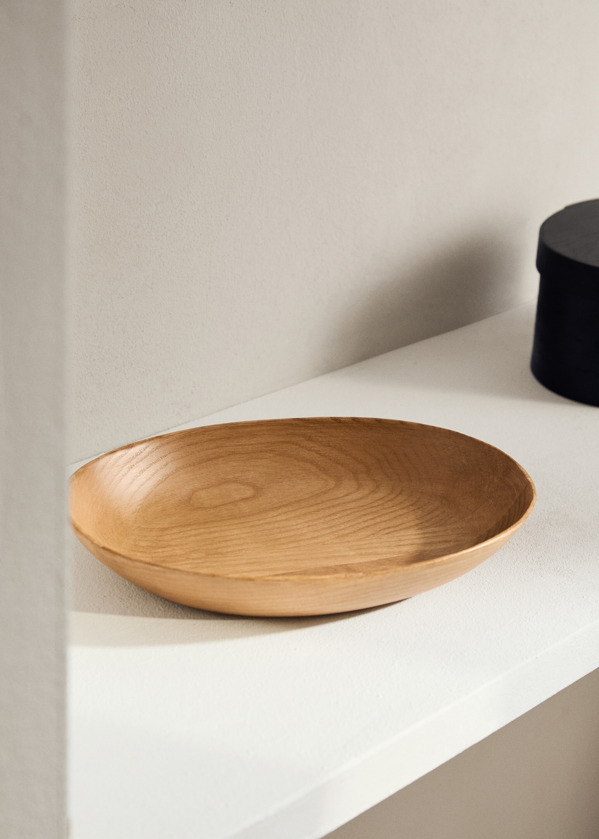 Large wooden decorative bowl - General plane