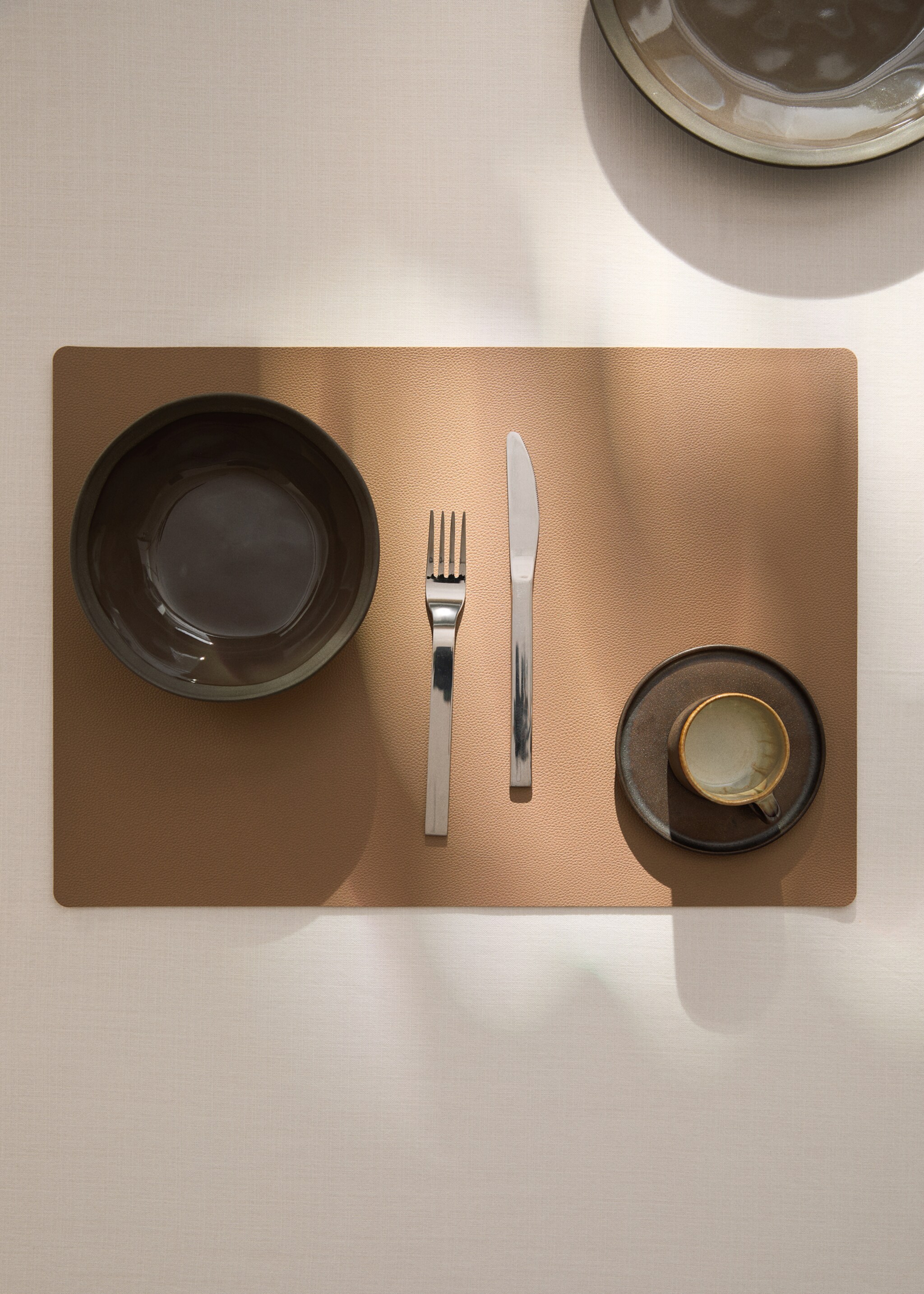 Rectangular leather-effect placemat - General plane, Beige. Ref: 17024139-00.