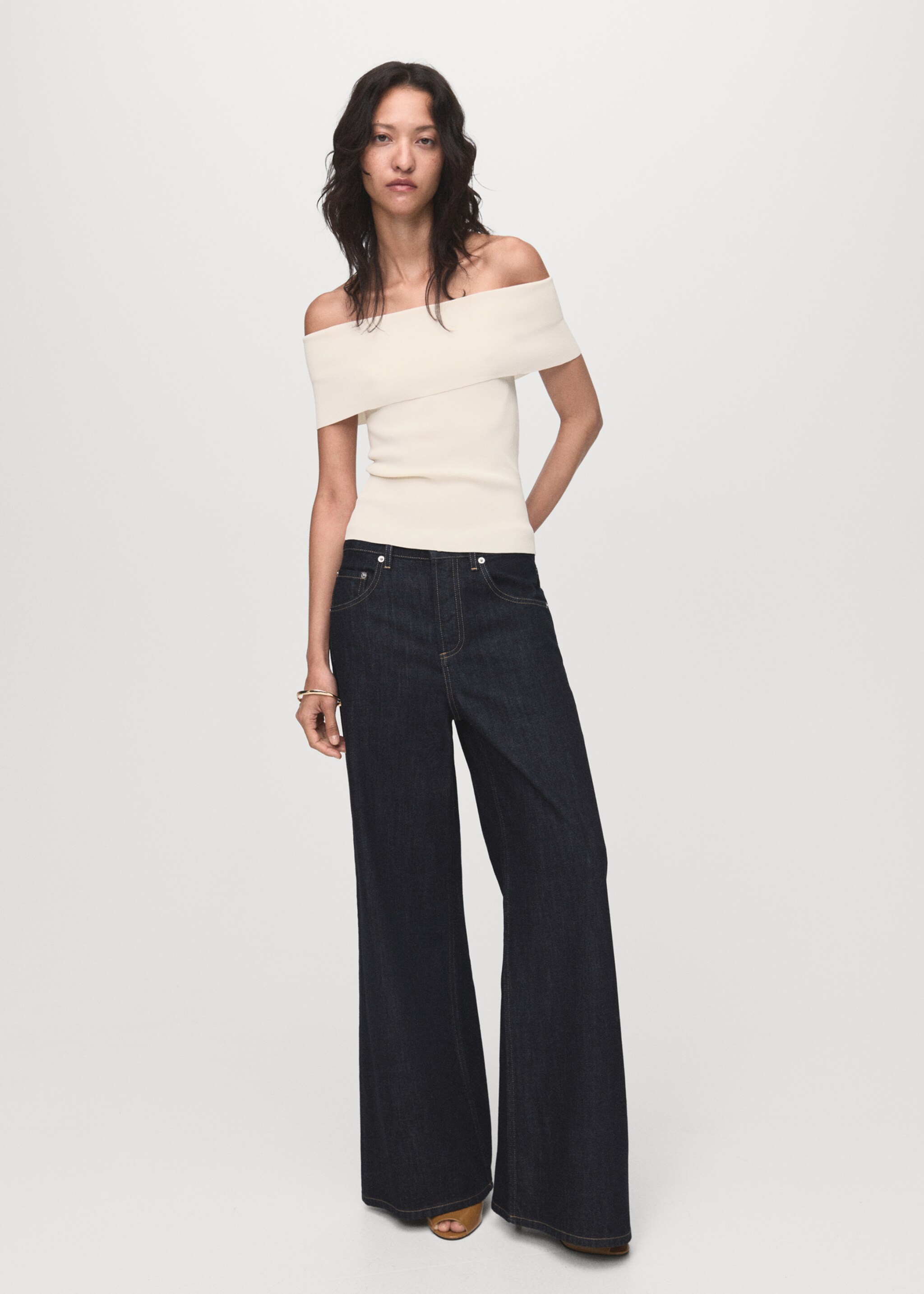 Strapless knitted top - General plane, Off White. Ref: 17024146-00.